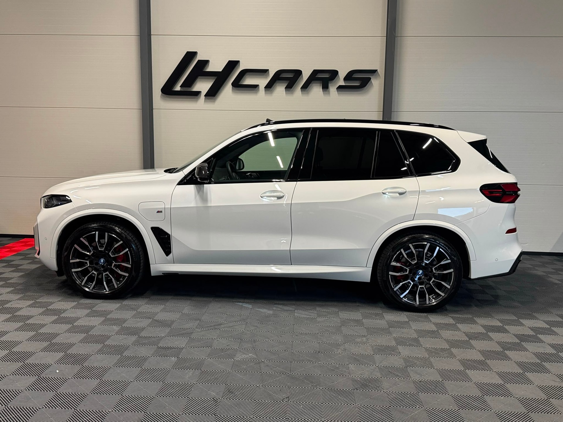 BMW X5 50e xDrive SAG-image-1