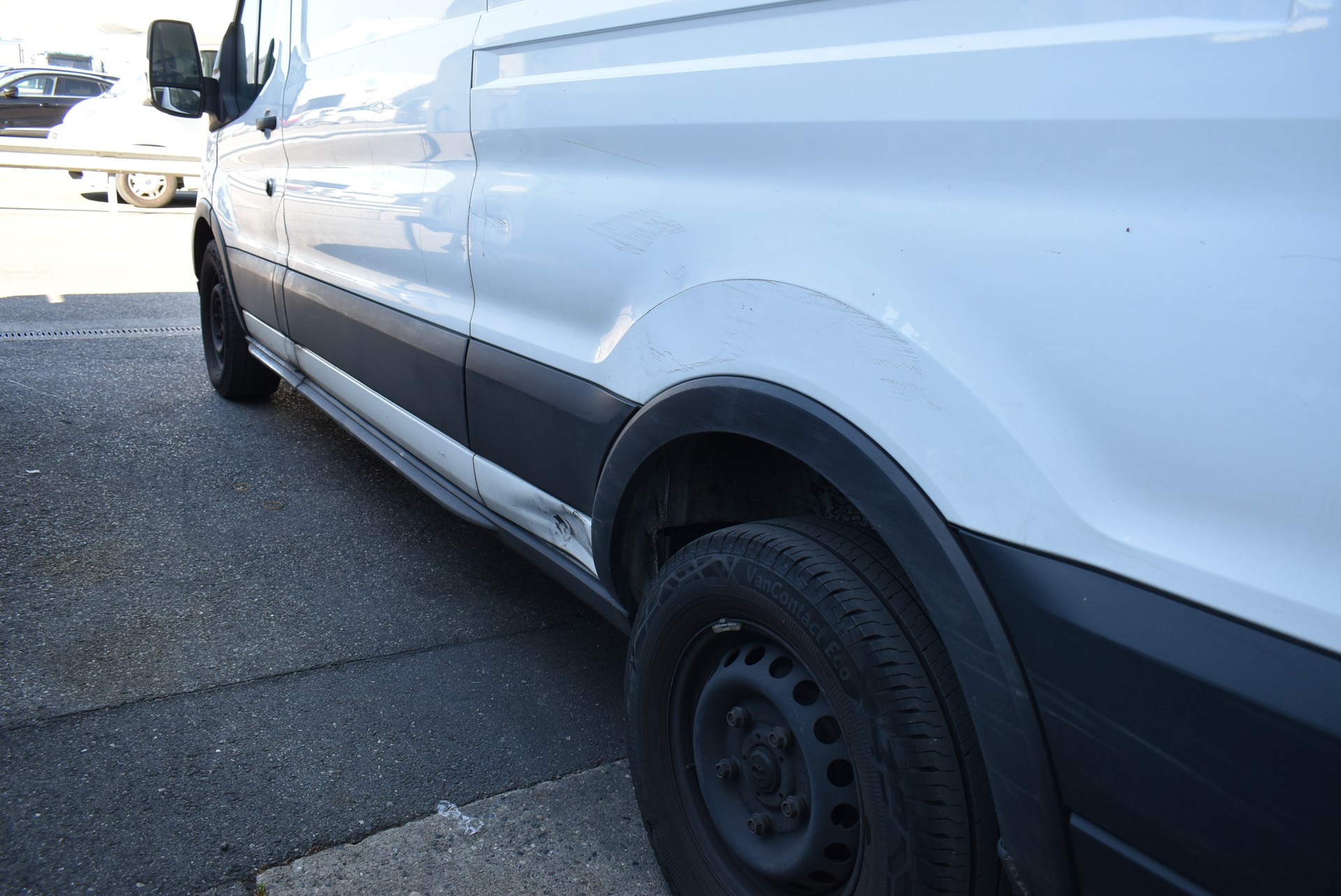 FORD Transit Van 350 L3 Trend 2.0 TDCi 130 FWD A-image-9