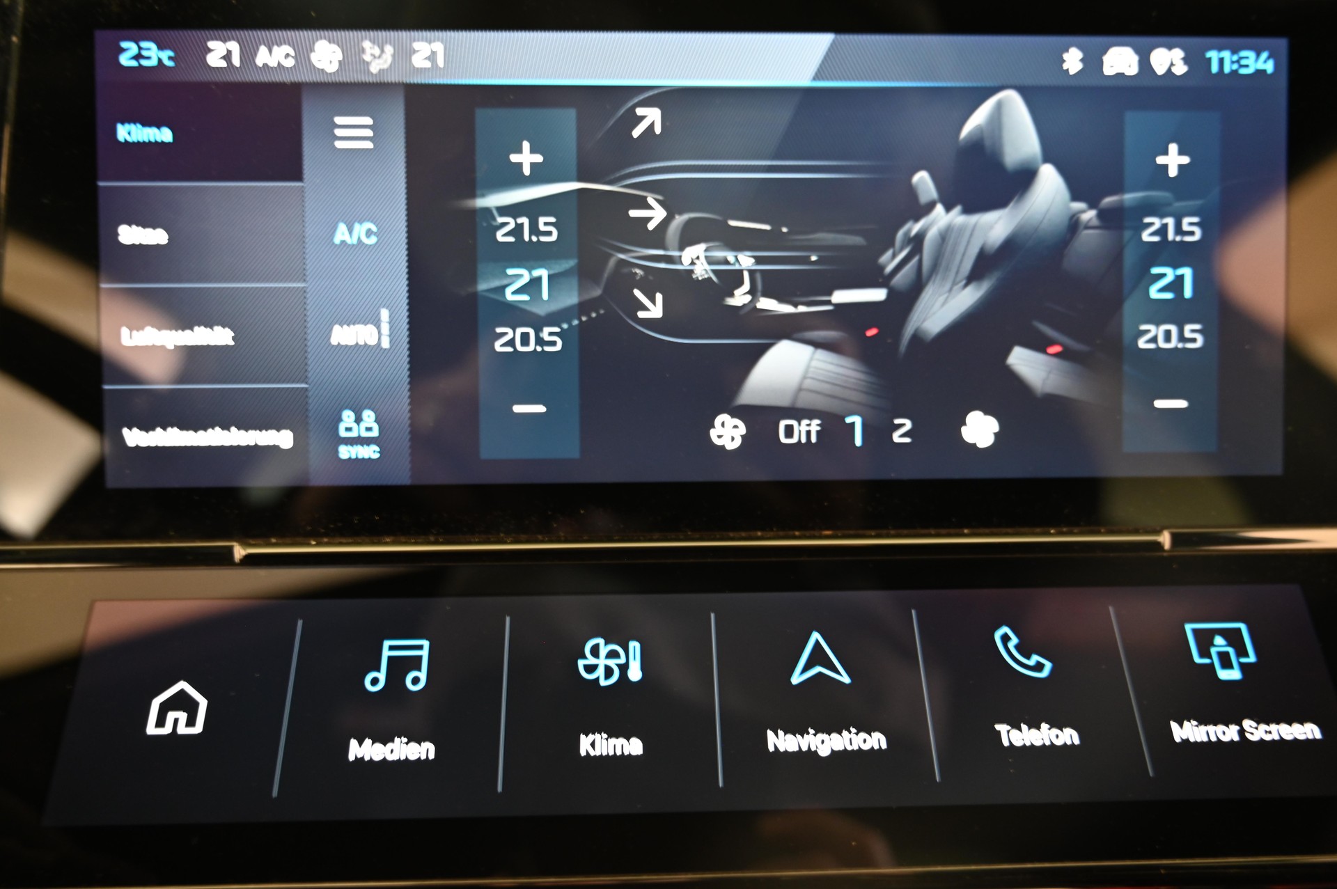 PEUGEOT 308 SW 1.6 PHEV 180 GT-image-12