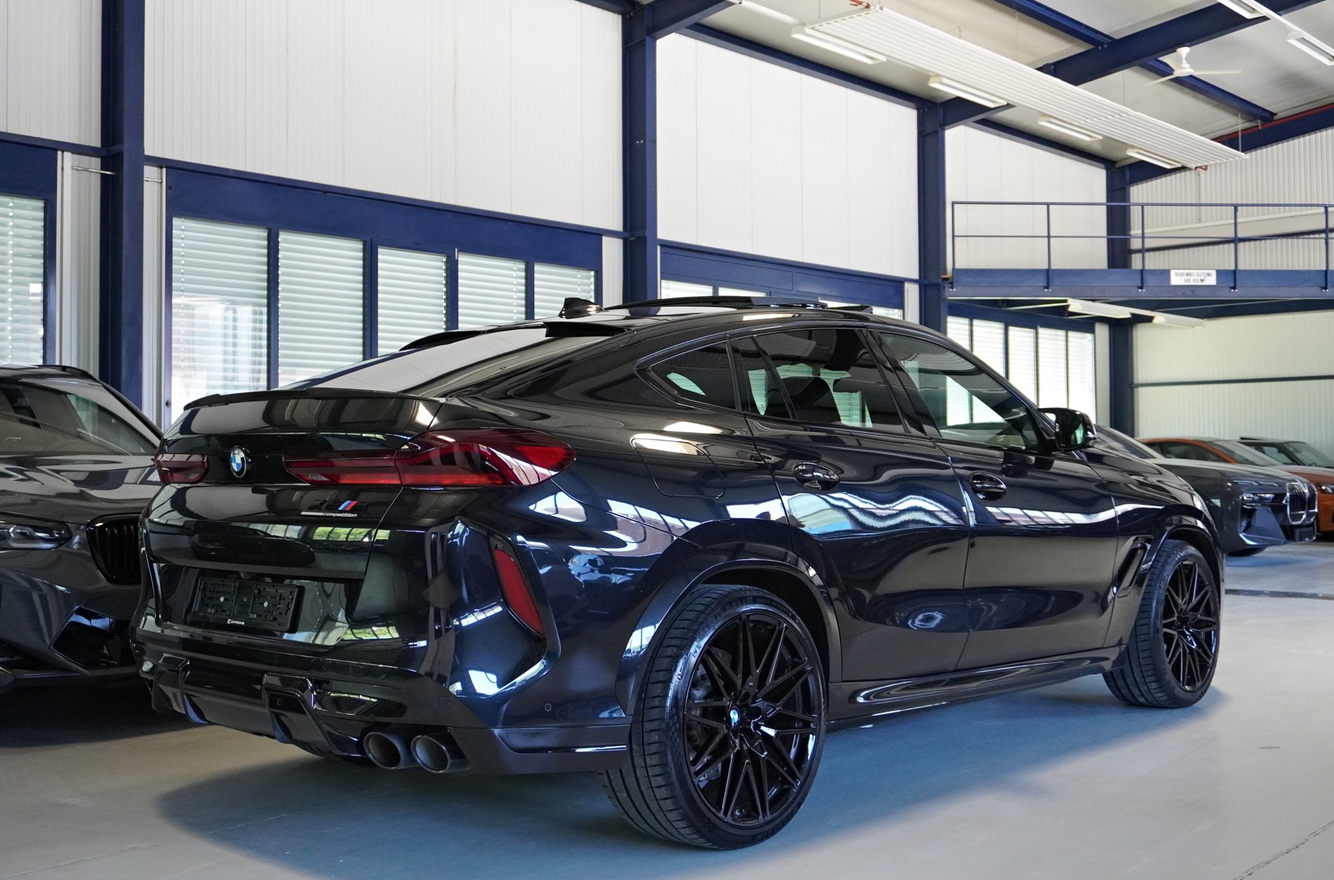BMW X6M Steptronic M Competition // CH FAHRZUEG //-image-3