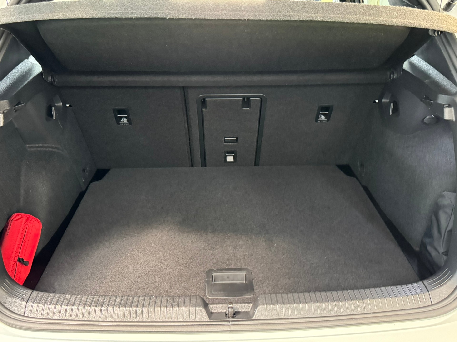 VW Golf 2.0 TSI R DSG 4Motion * Black Style *-image-15