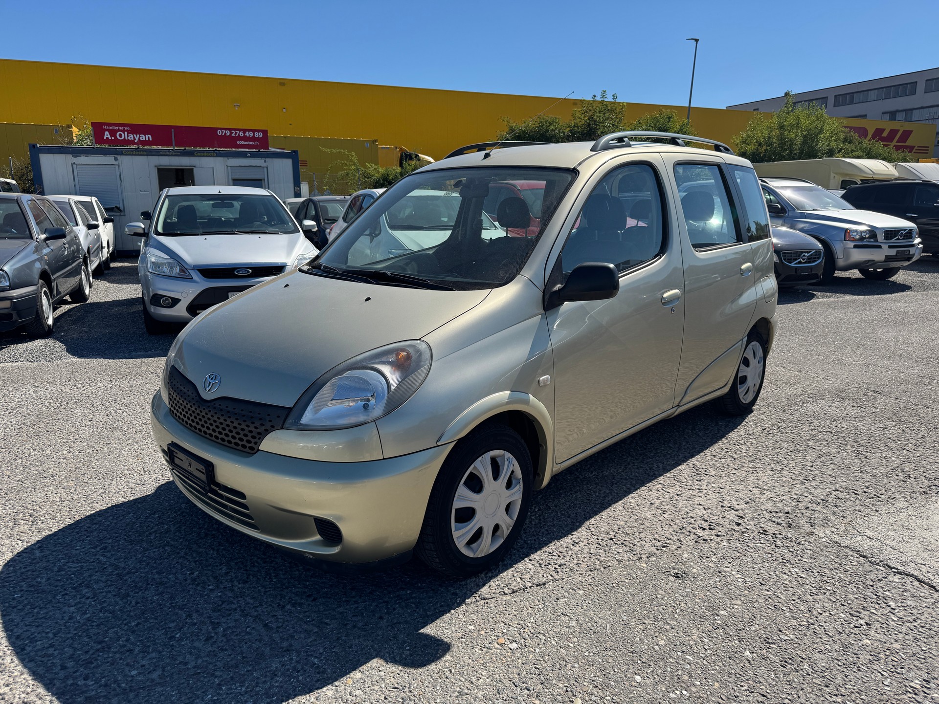 TOYOTA Yaris Verso 1.3 Linea Sol-image-1