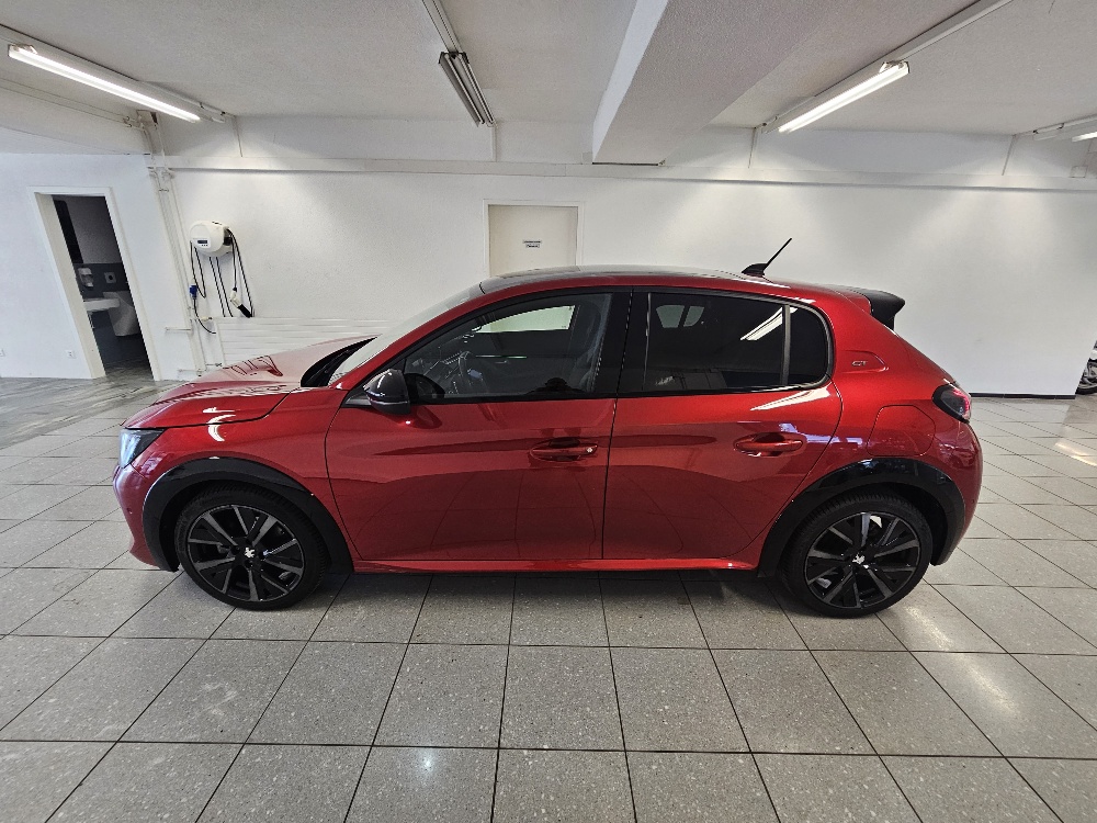 PEUGEOT 208 1.2 PureTech GT Pack EAT8-image-7