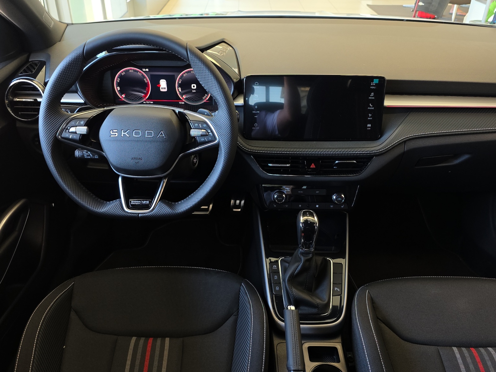 SKODA Fabia 1.5 TSI Motorsport DSG-image-8