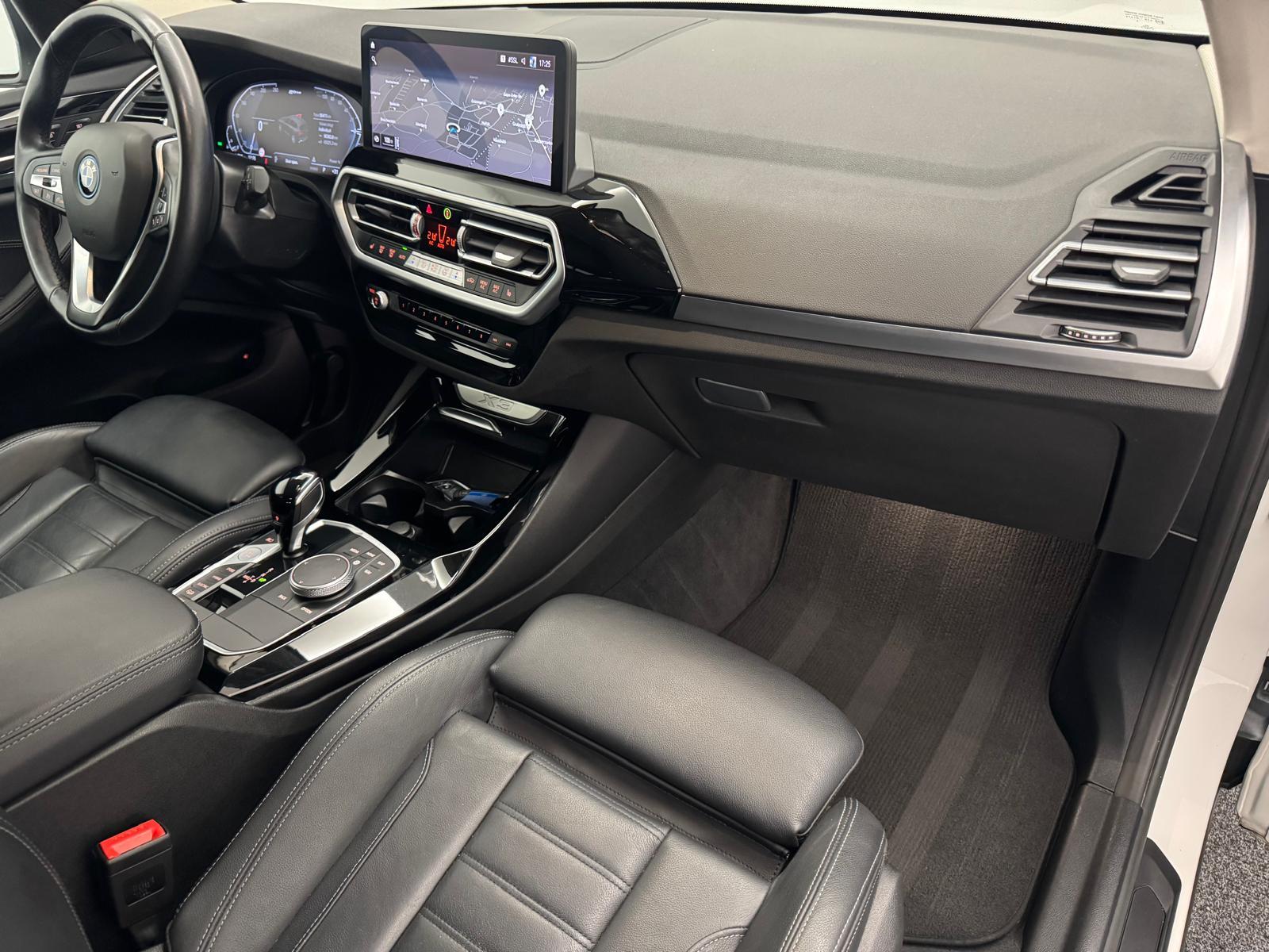 BMW X3 30e xDrive-image-12