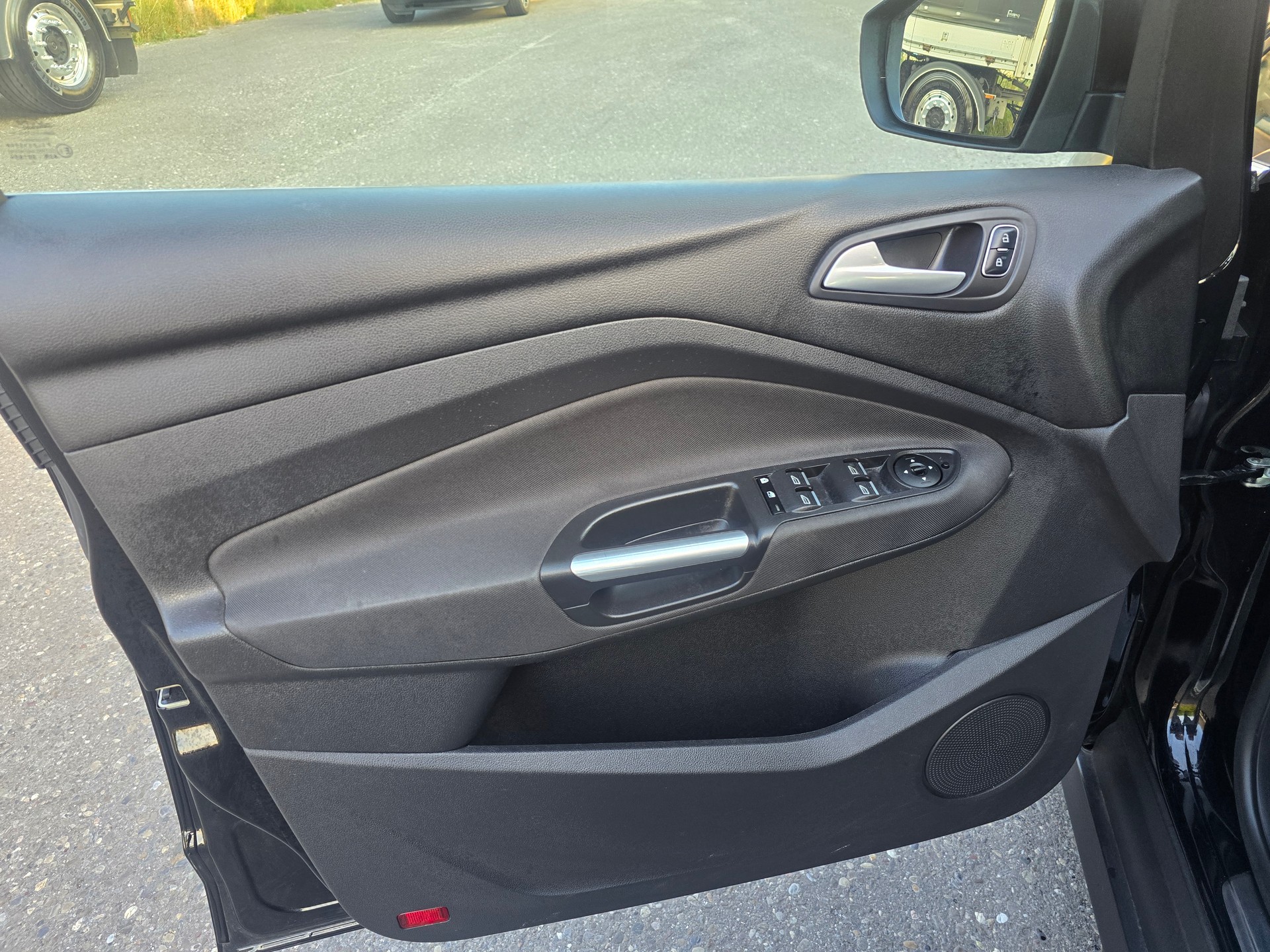 FORD GrC-Max 2.0 TDCi Titanium PowerShift Automat-image-12