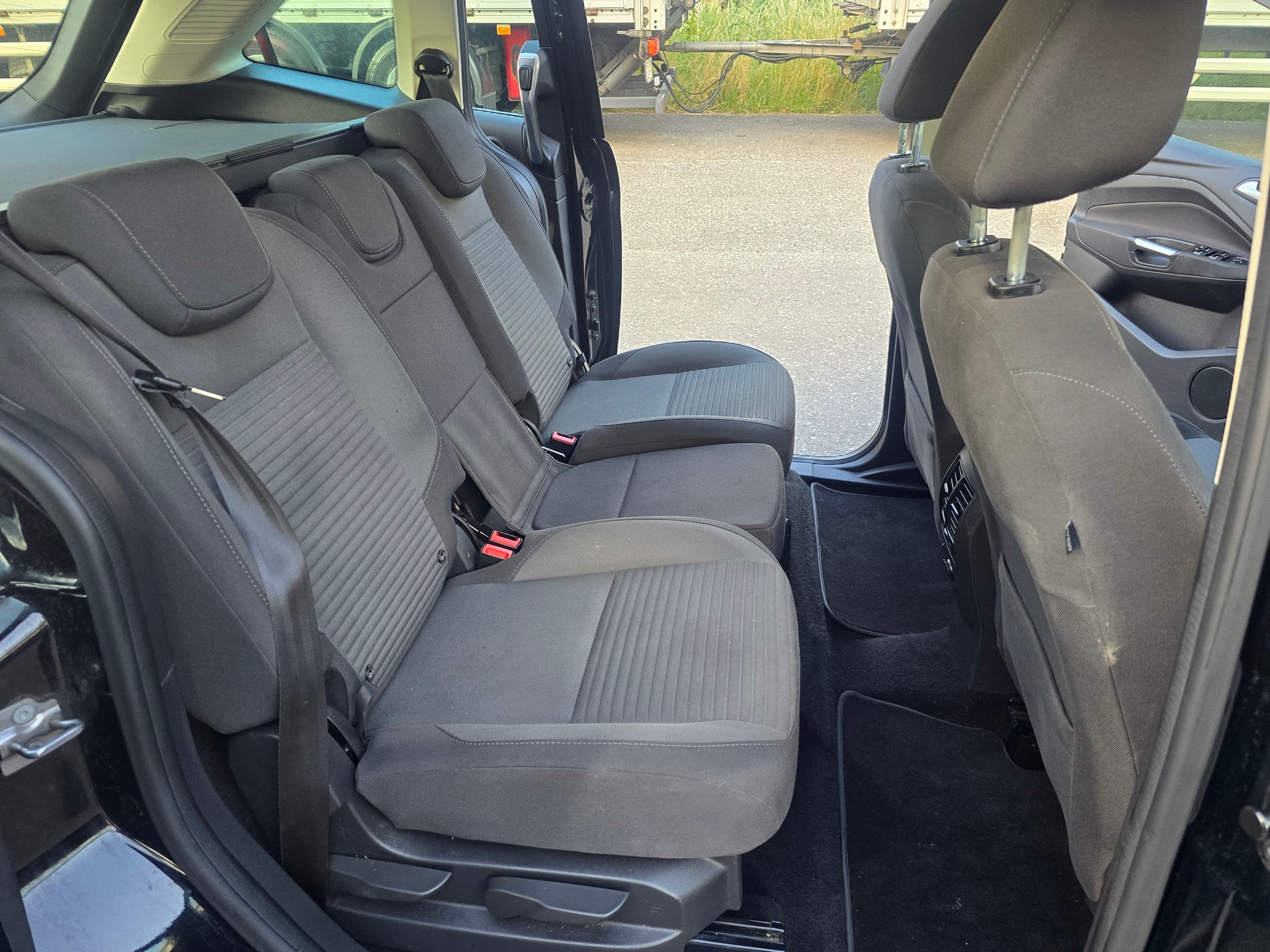 FORD GrC-Max 2.0 TDCi Titanium PowerShift Automat-image-15