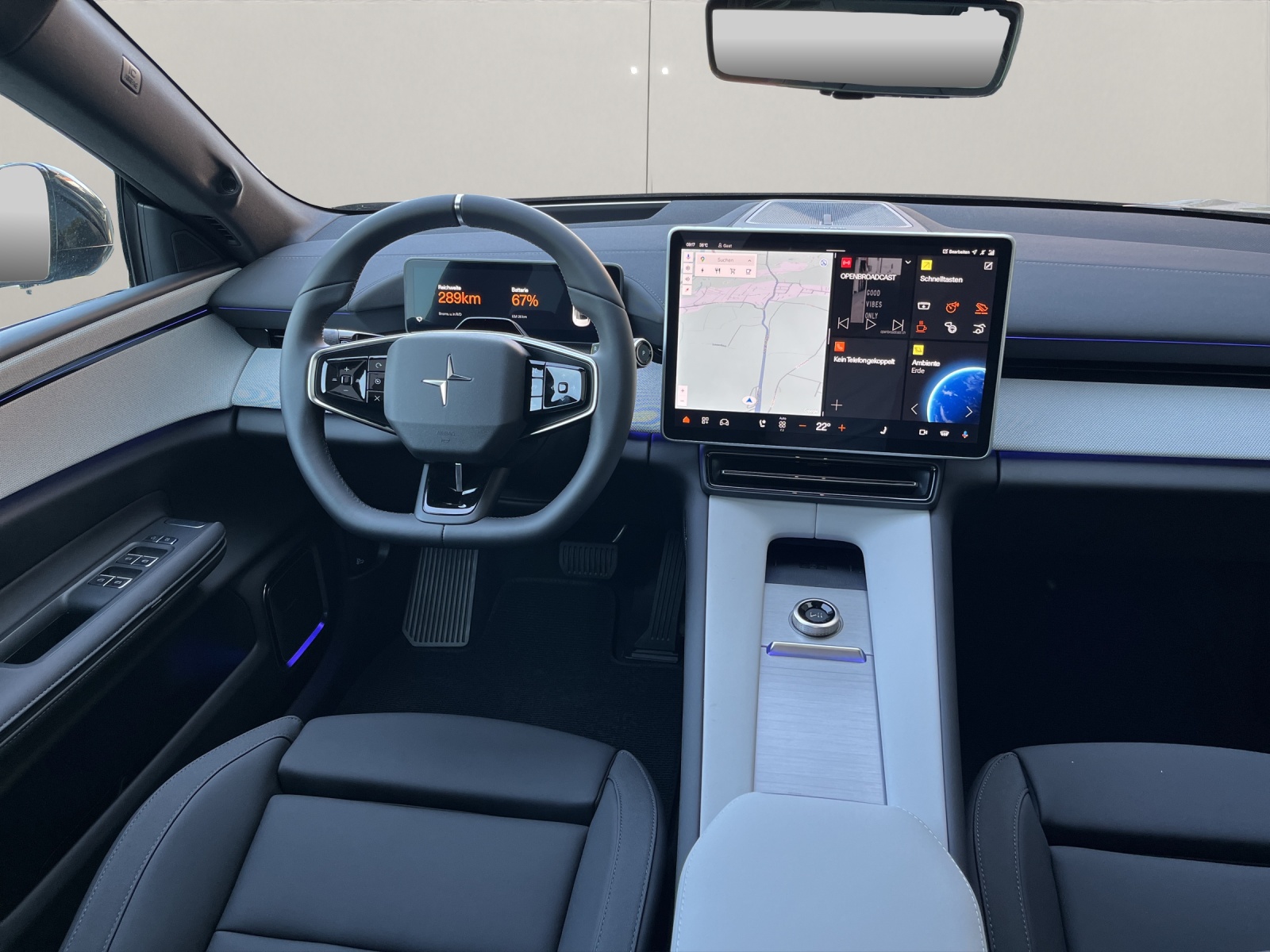 POLESTAR 4 Long Range Dual Motor-image-14