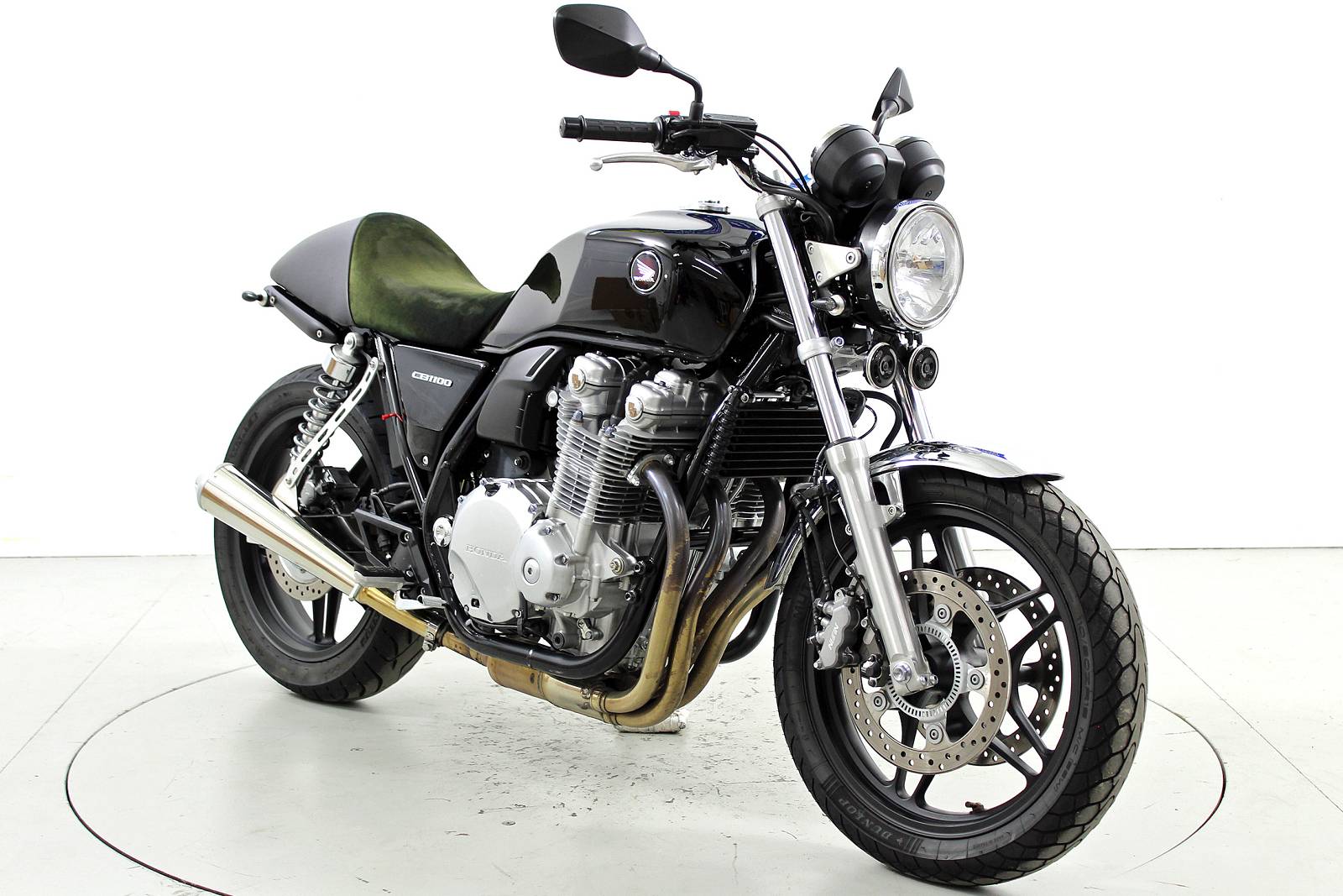 HONDA CB 1100 ABS-showroom-element-1