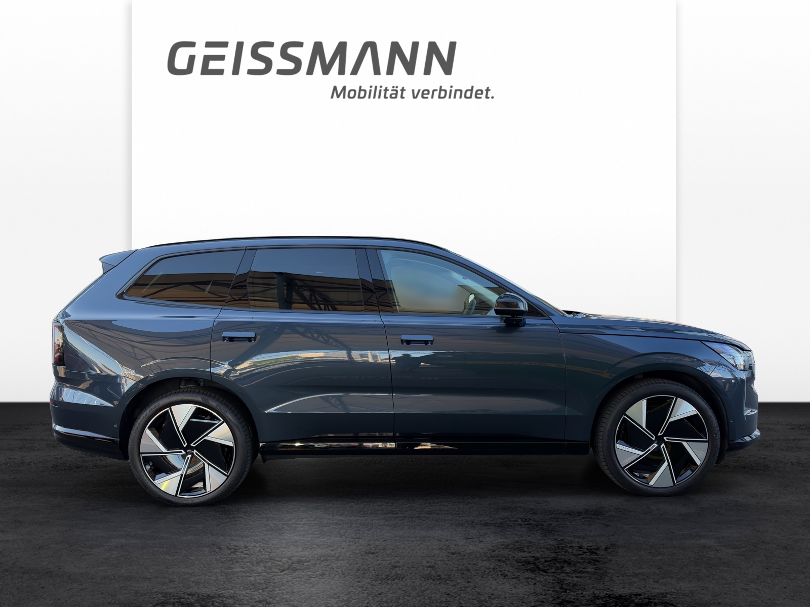 VOLVO EX90 Twin Performance Ultra AWD-image-3