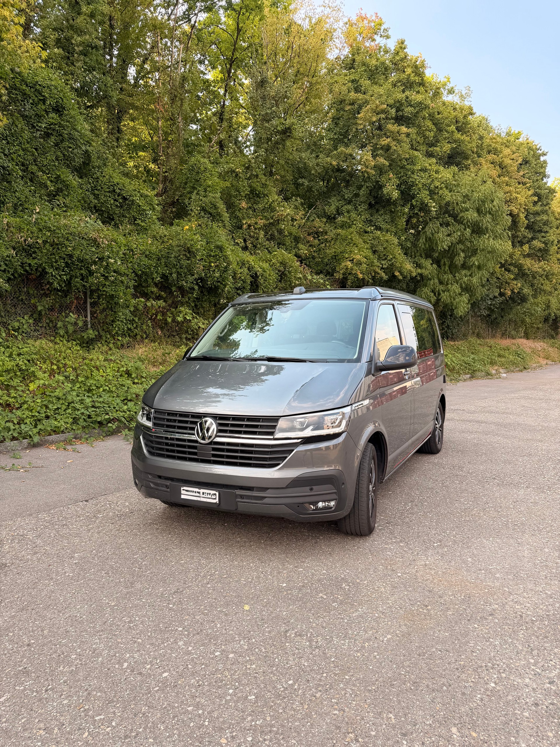 VW 2.0 TDI 150 Beach Edition Spirit DSG 4m-image-2