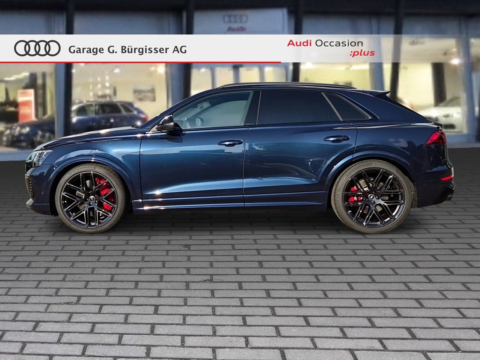 AUDI RSQ8 quattro Waitomoblau Metallic-image-1