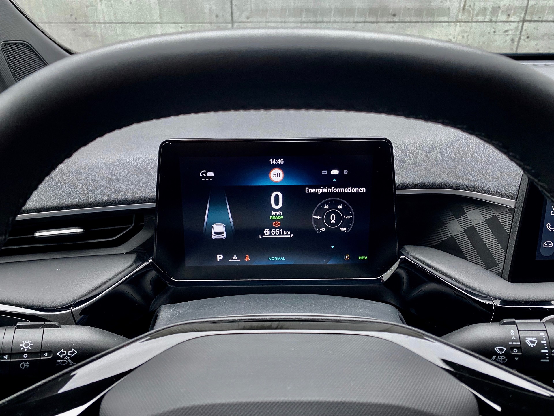 MG 3 1.5 *VollHybrid*Swiss*Luxury*Automat*-image-9