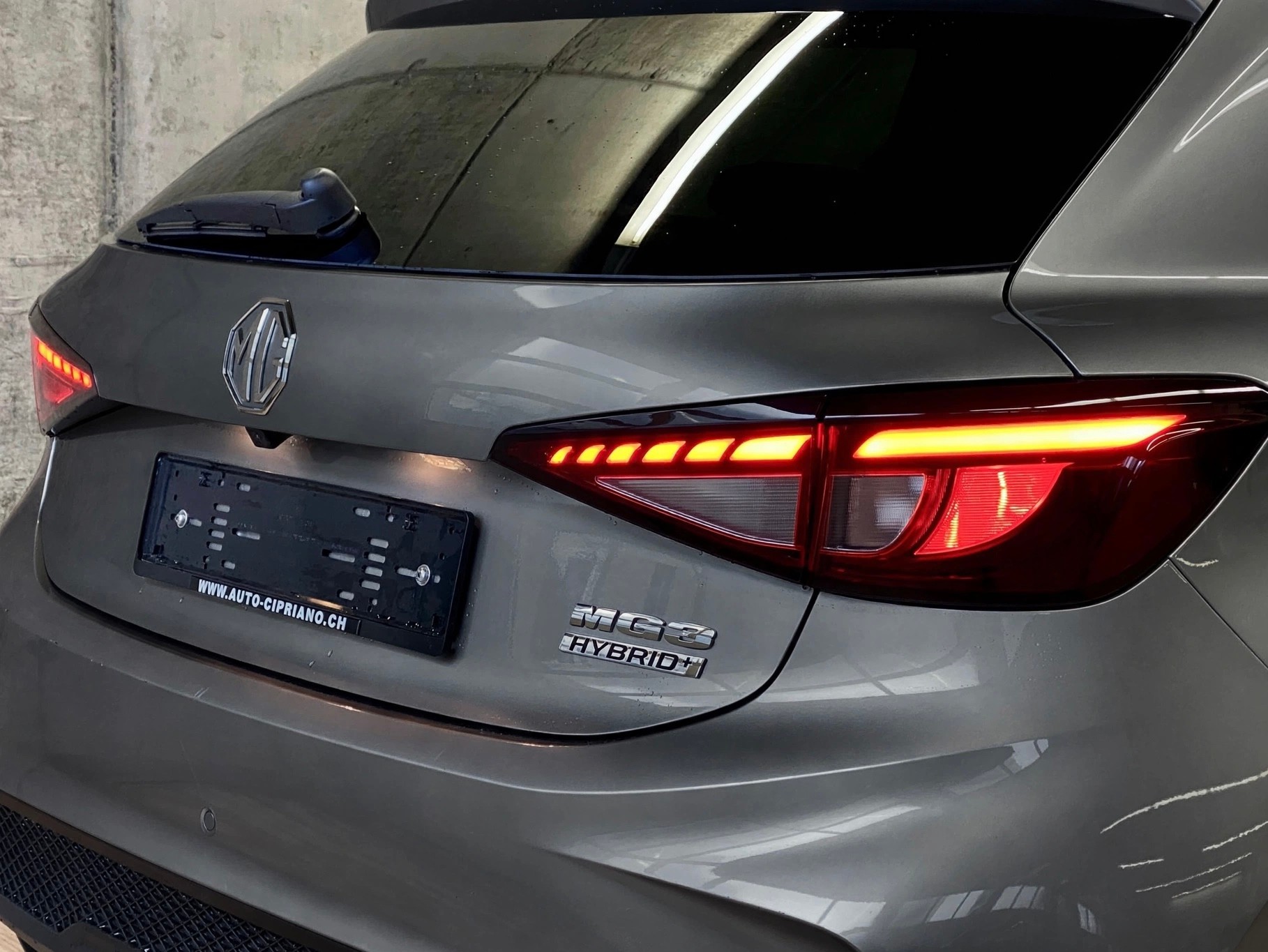 MG 3 1.5 *VollHybrid*Swiss*Luxury*Automat*-image-28
