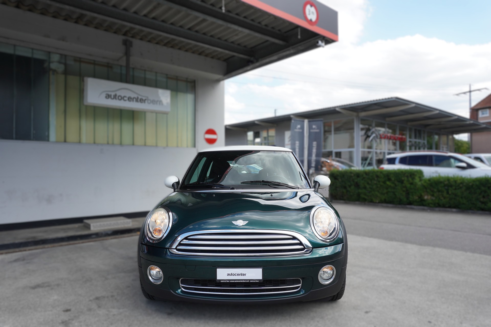MINI Cooper-image-2