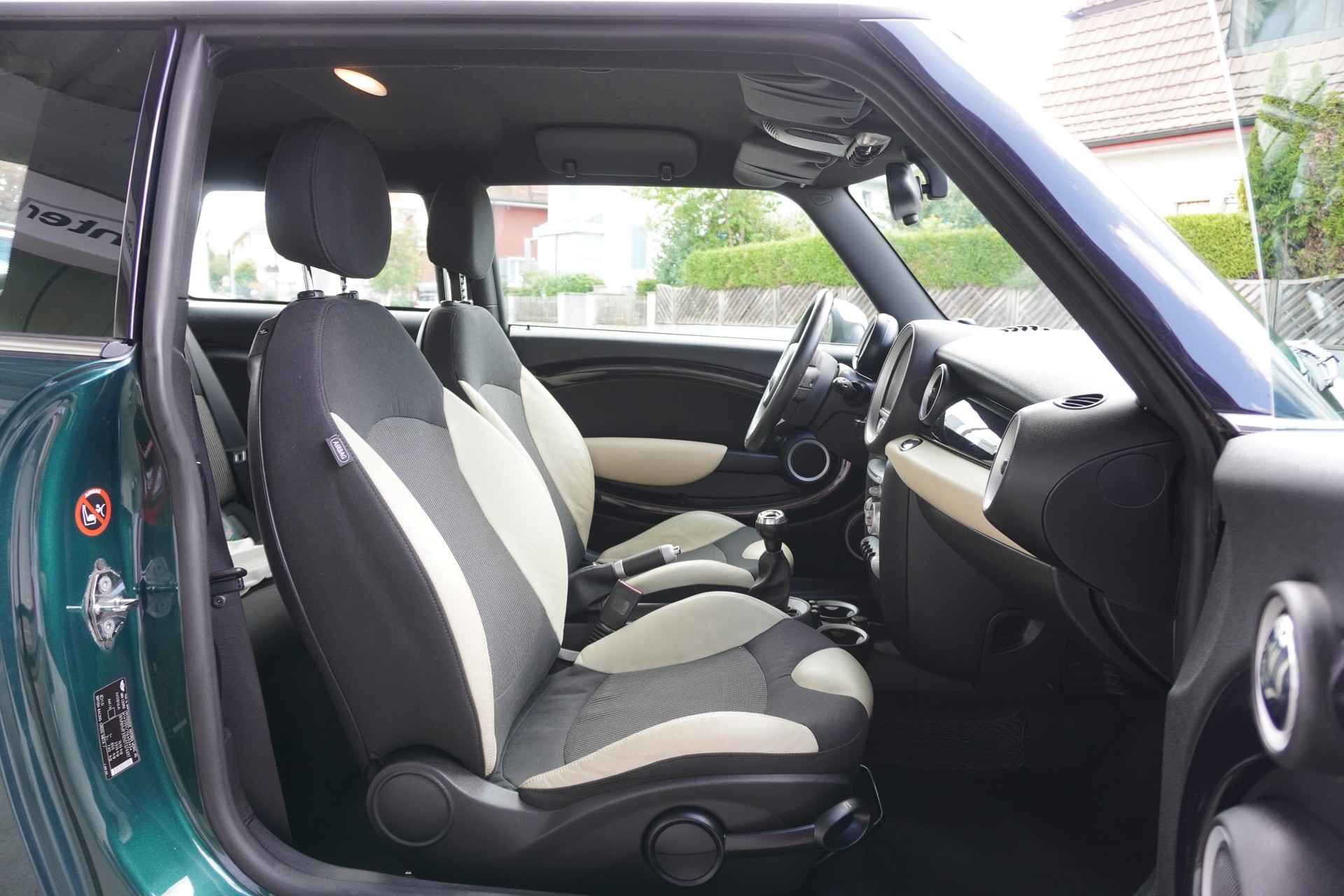 MINI Cooper-image-13