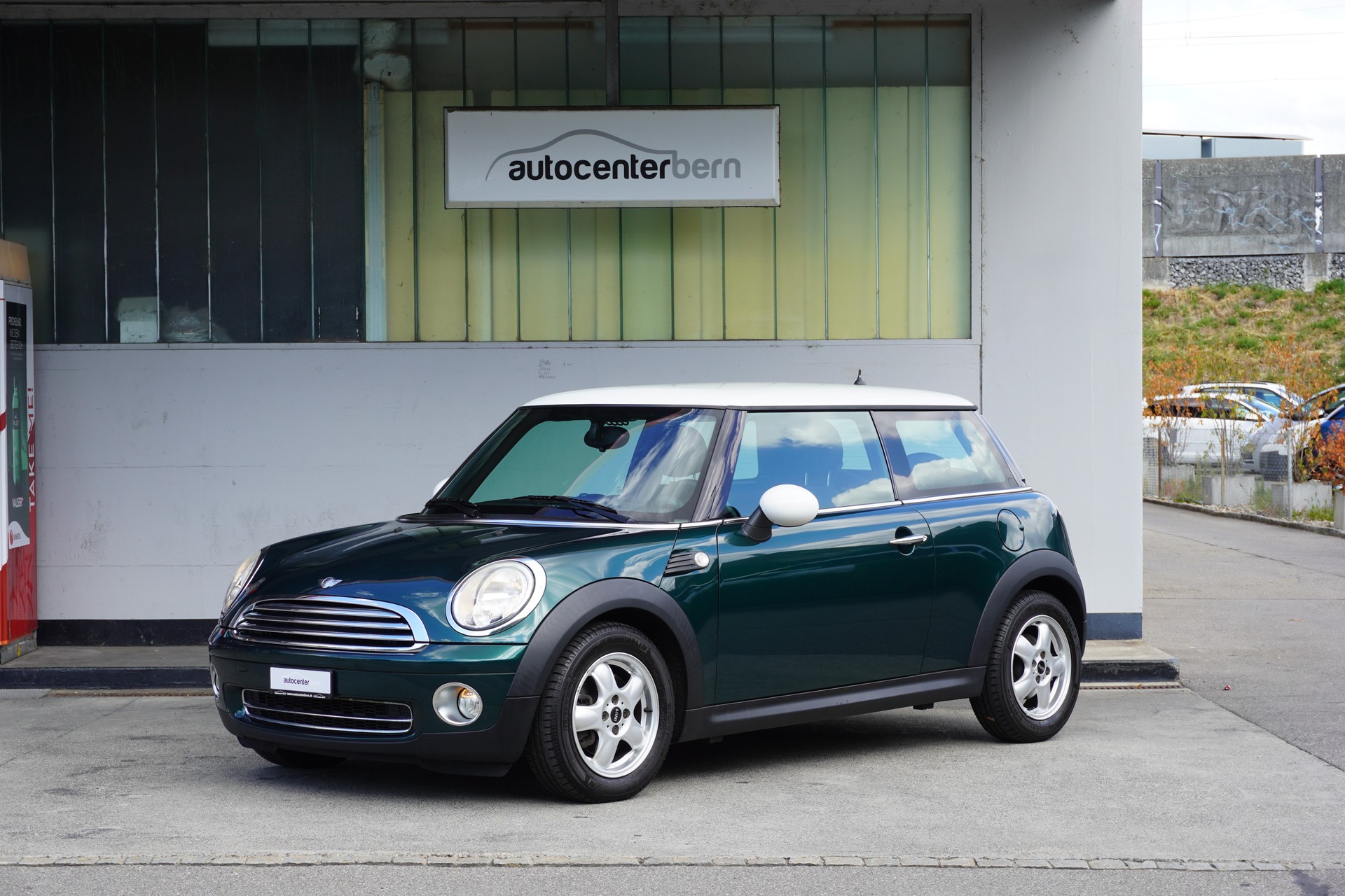 MINI Cooper-image-0