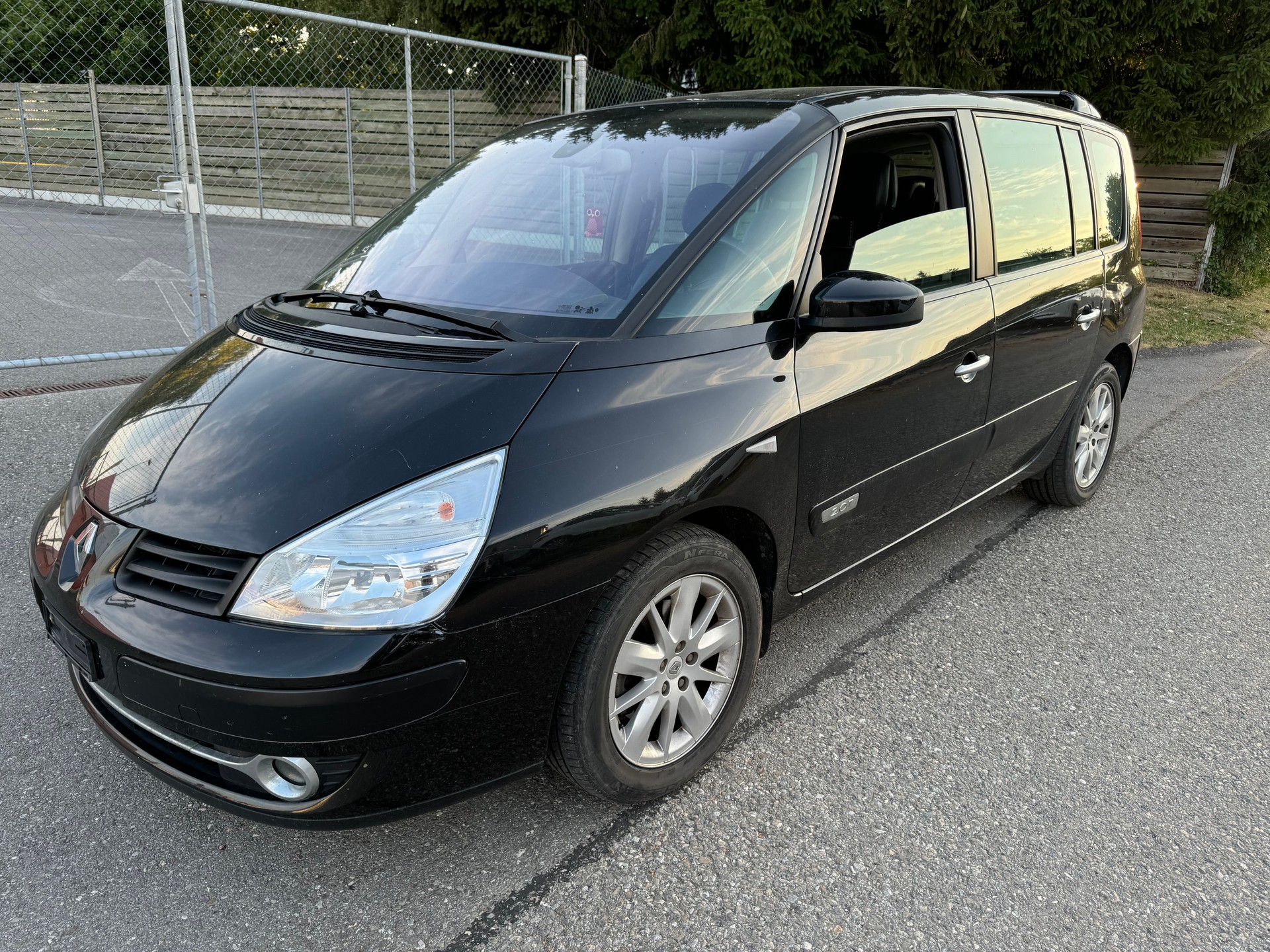 RENAULT Espace 2.0 Turbo Privilège-image-0