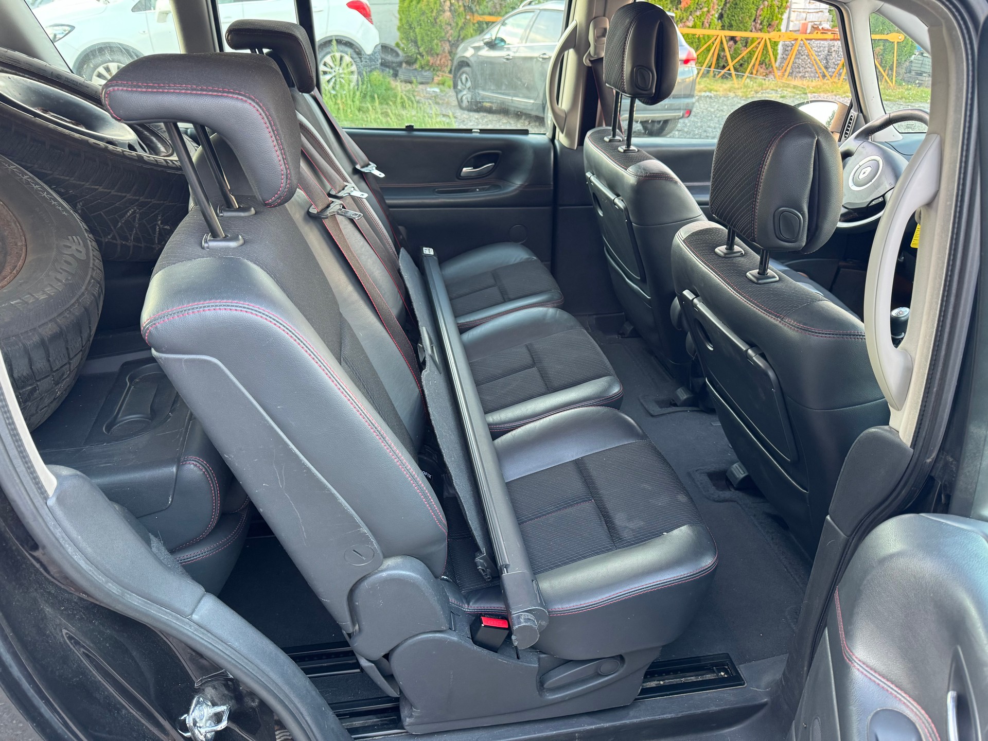 RENAULT Espace 2.0 Turbo Privilège-image-7