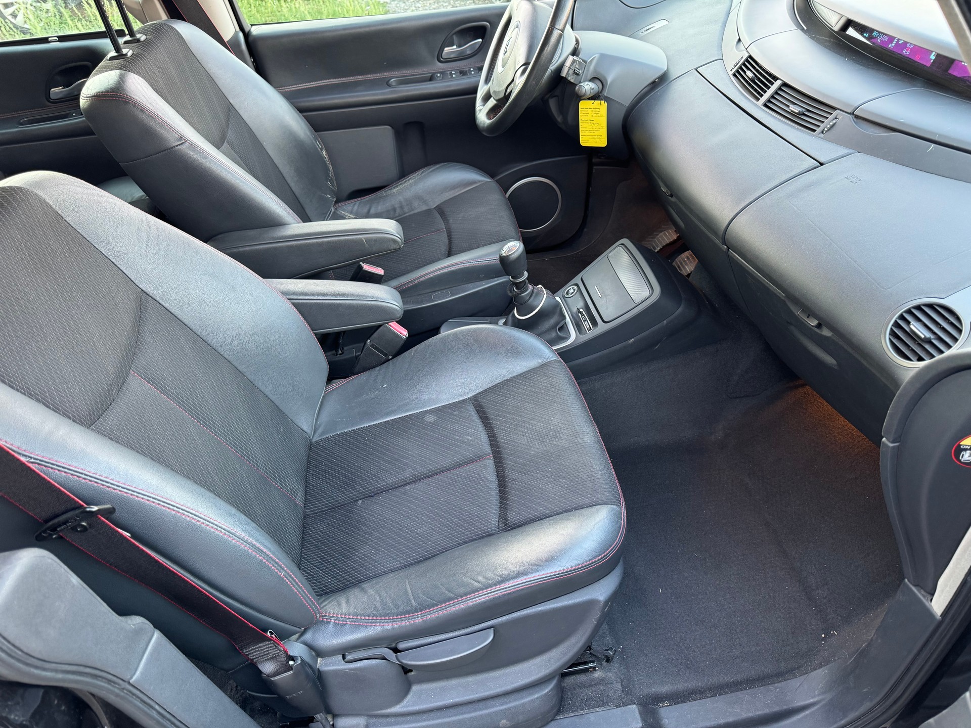 RENAULT Espace 2.0 Turbo Privilège-image-6
