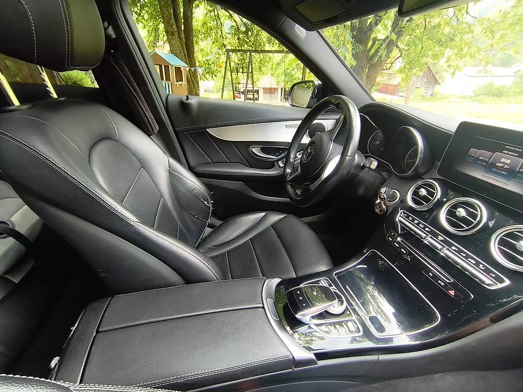 MERCEDES-BENZ C 250-image-4