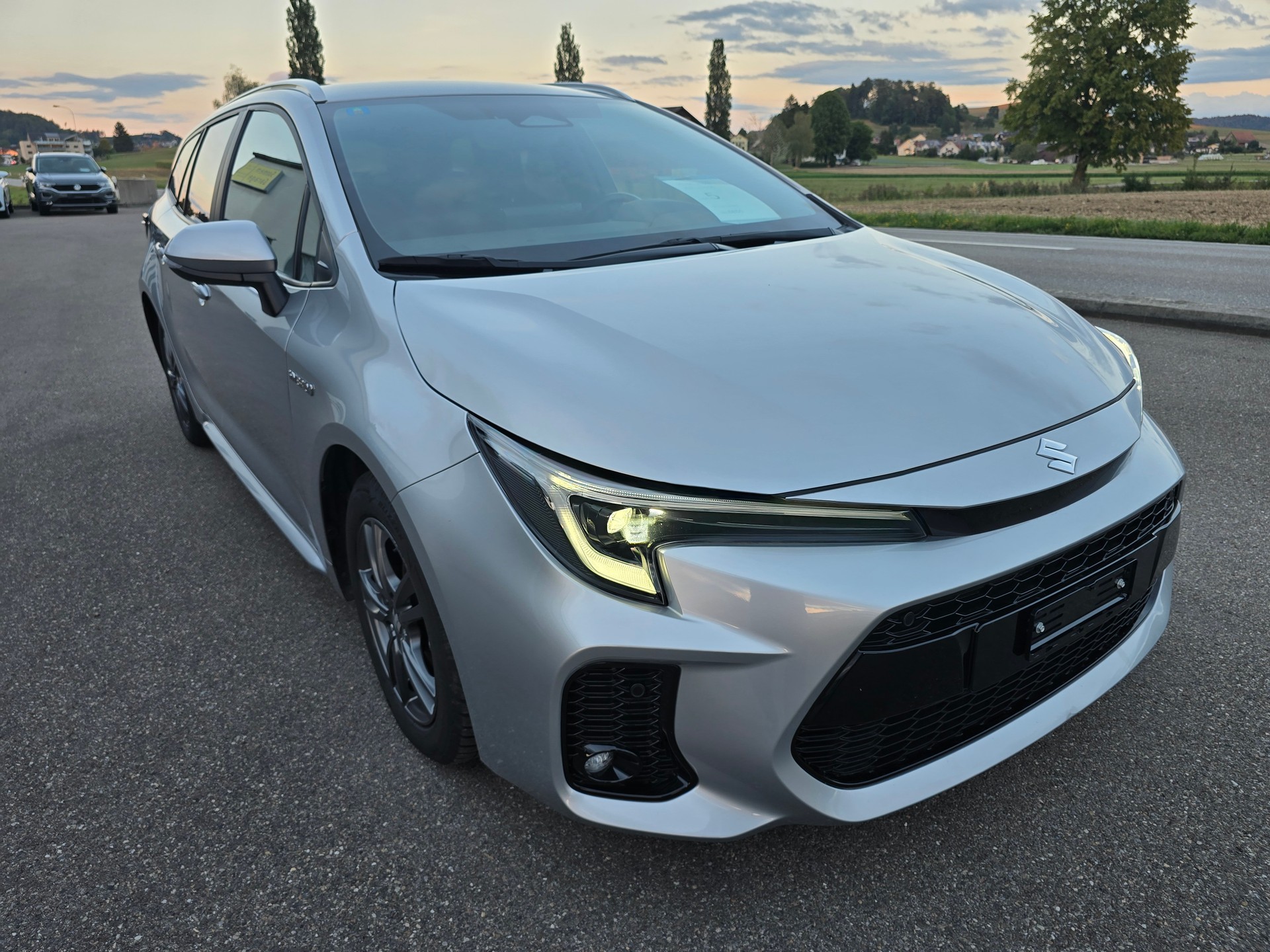 SUZUKI Swace 1.8 Hybrid Compact Top E-CVT-image-5