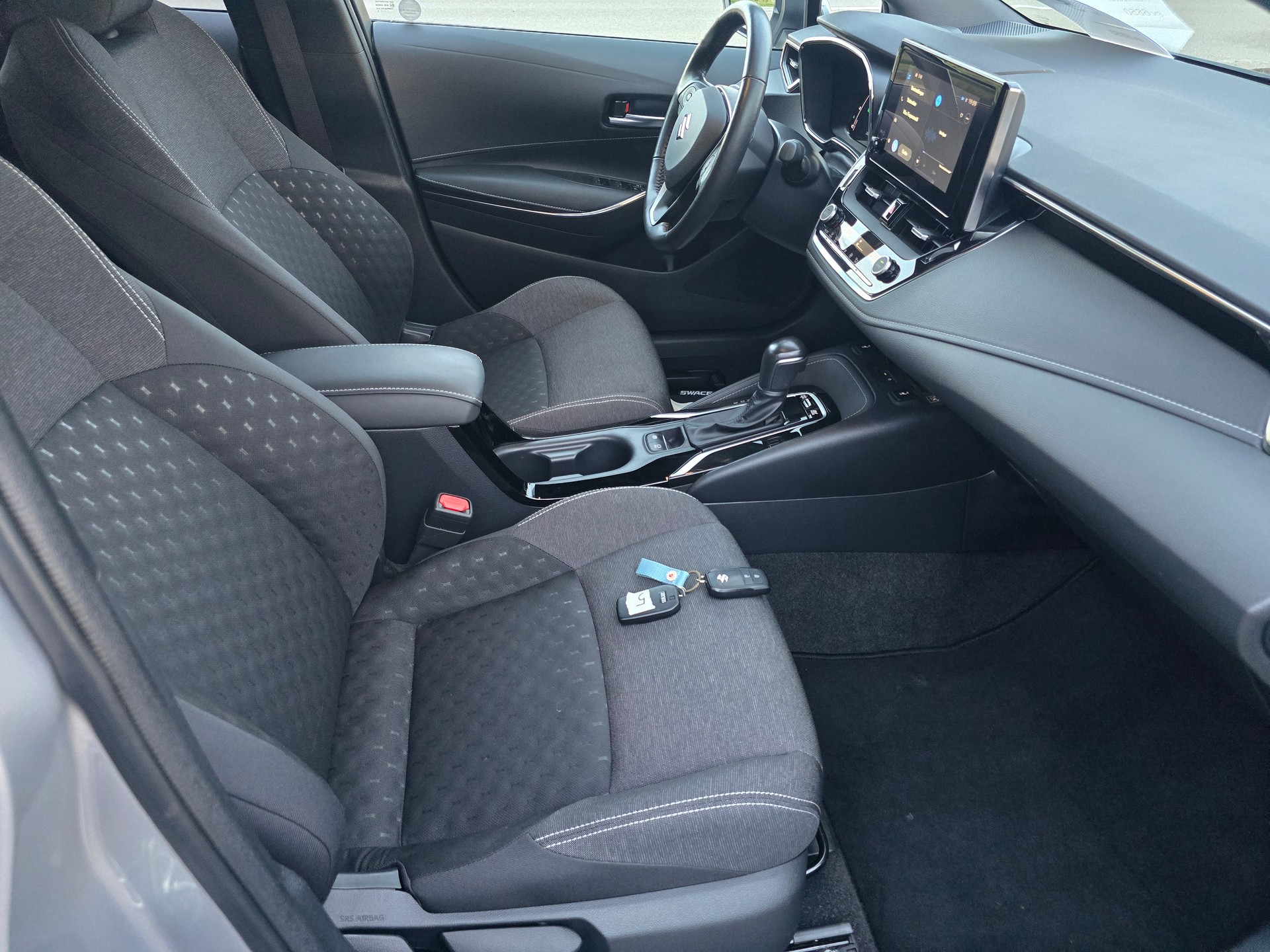 SUZUKI Swace 1.8 Hybrid Compact Top E-CVT-image-10
