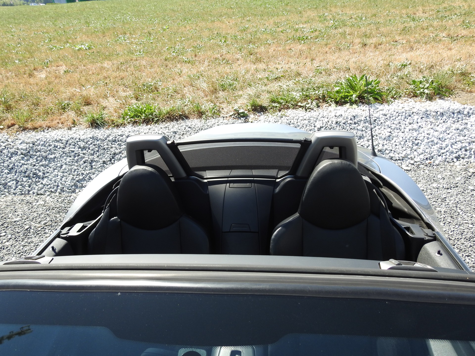 BMW Z4 2.5i Roadster-image-29