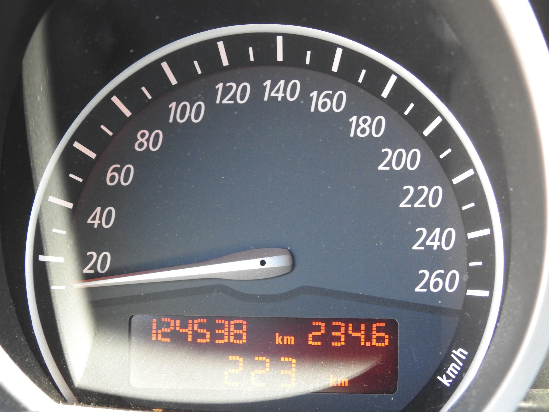 BMW Z4 2.5i Roadster-image-22