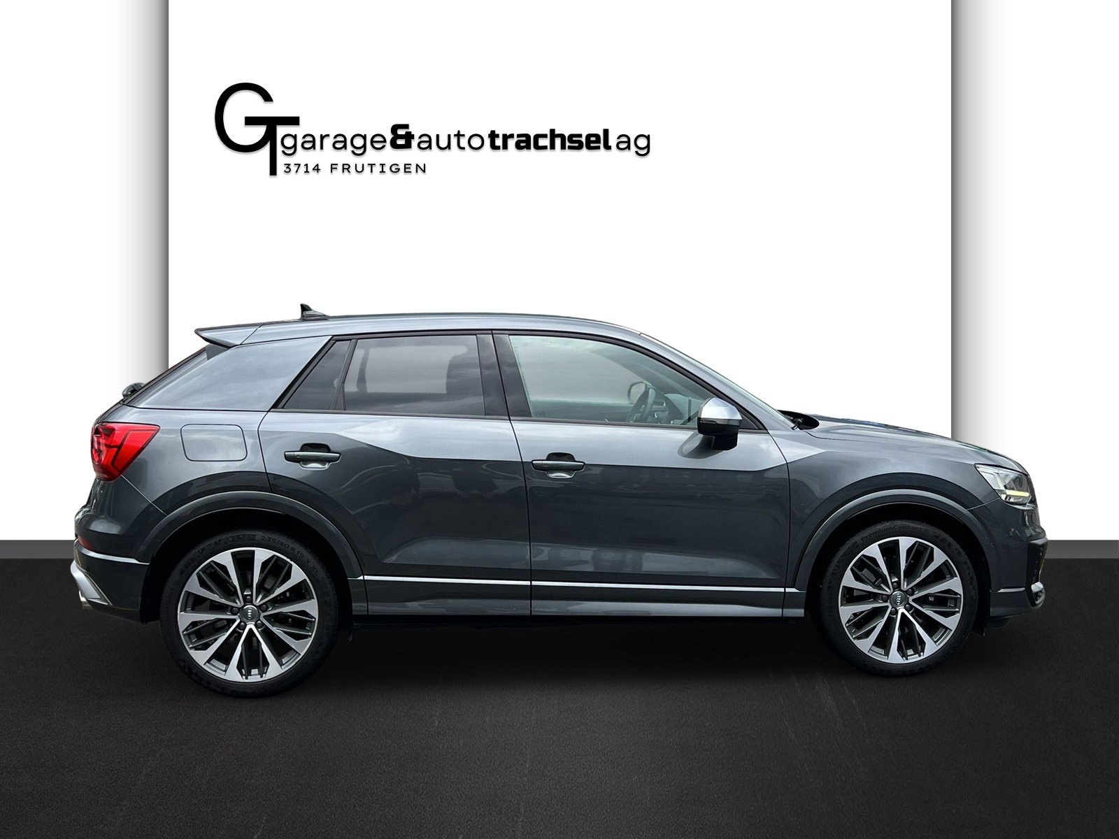 AUDI SQ2 TFSI quattro S-tronic-image-5