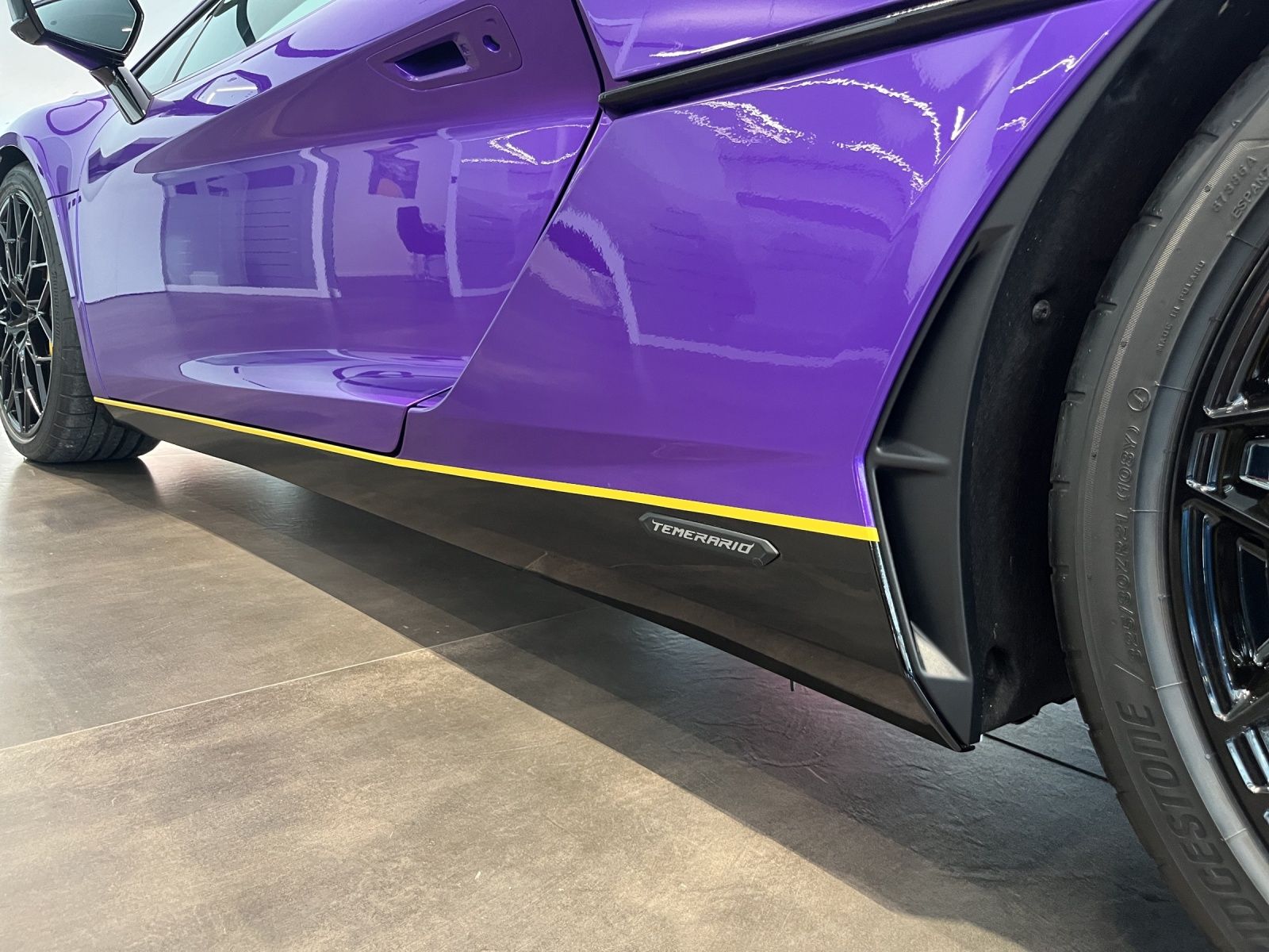 LAMBORGHINI Temerario Coupé 4.0-image-12