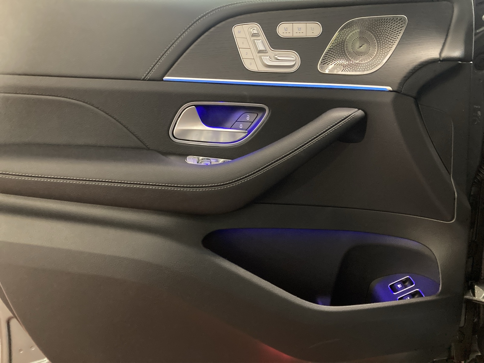 MERCEDES-BENZ GLE 400 e 4MATIC Hybrid EQ Star-image-12