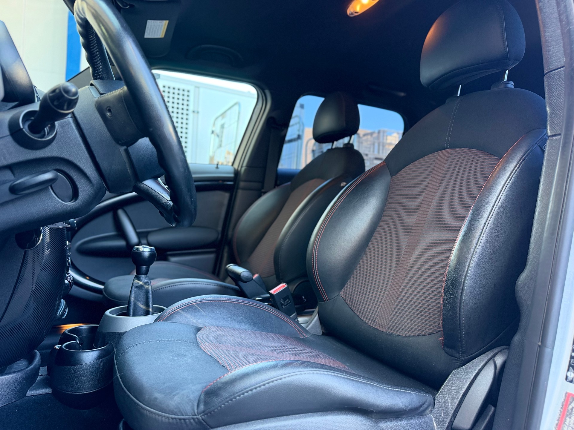 MINI Countryman Cooper SD ALL4-image-11