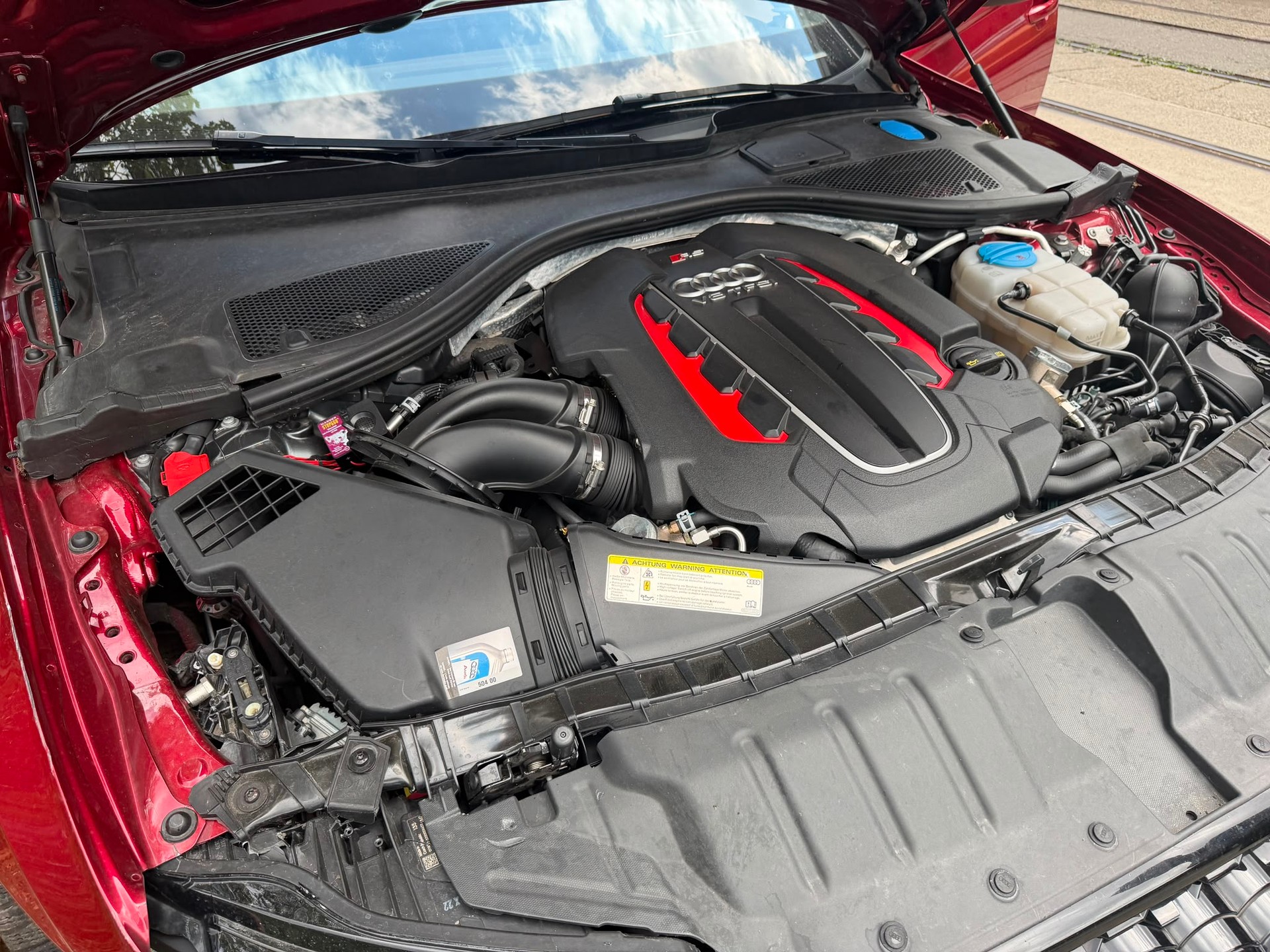 AUDI RS6 Avant 4.0 TFSI V8 performance quattro-image-5