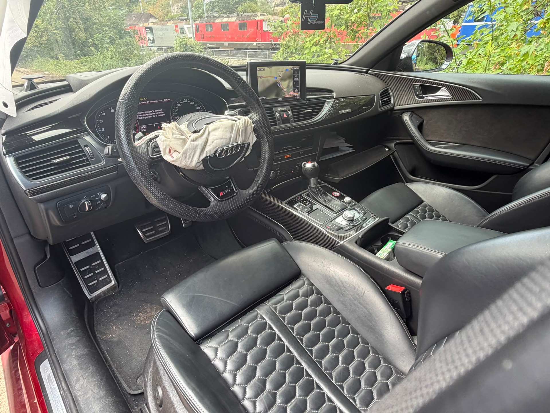 AUDI RS6 Avant 4.0 TFSI V8 performance quattro-image-8