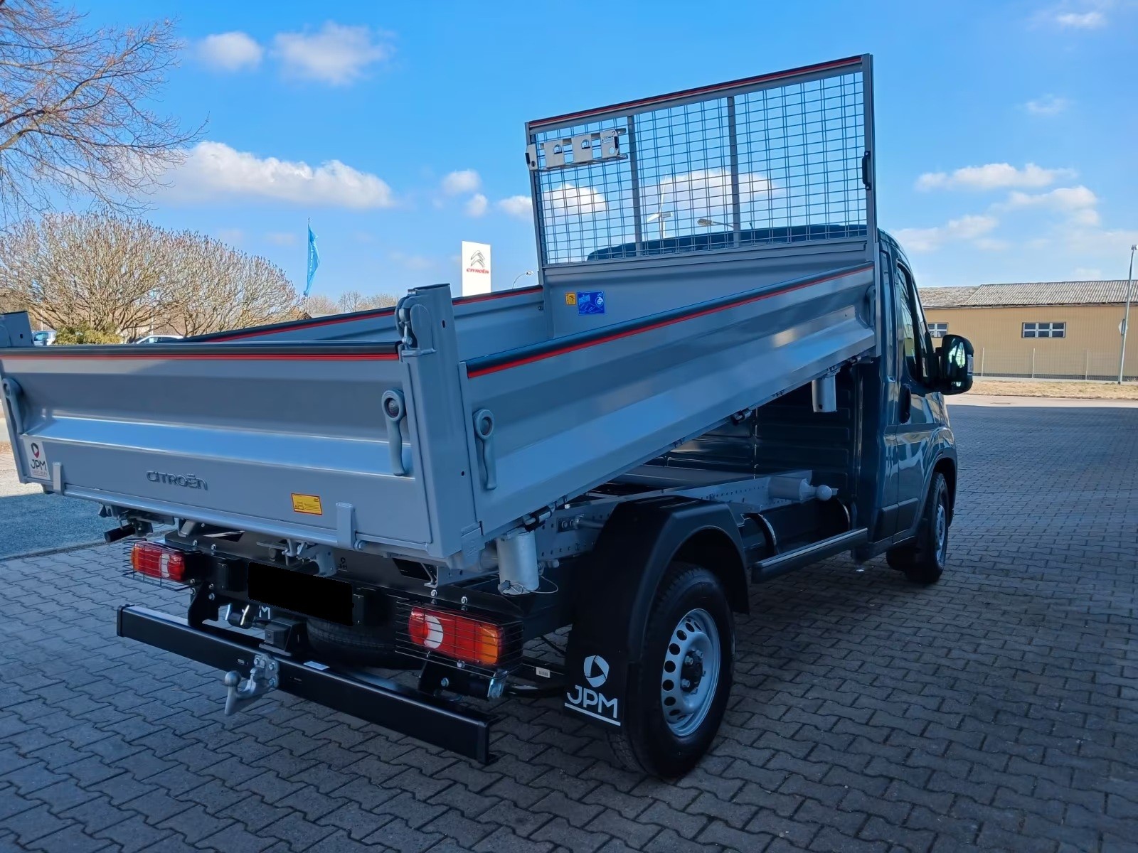 CITROEN Jumper 35 2.2 BlueHDi 140 L2-image-2