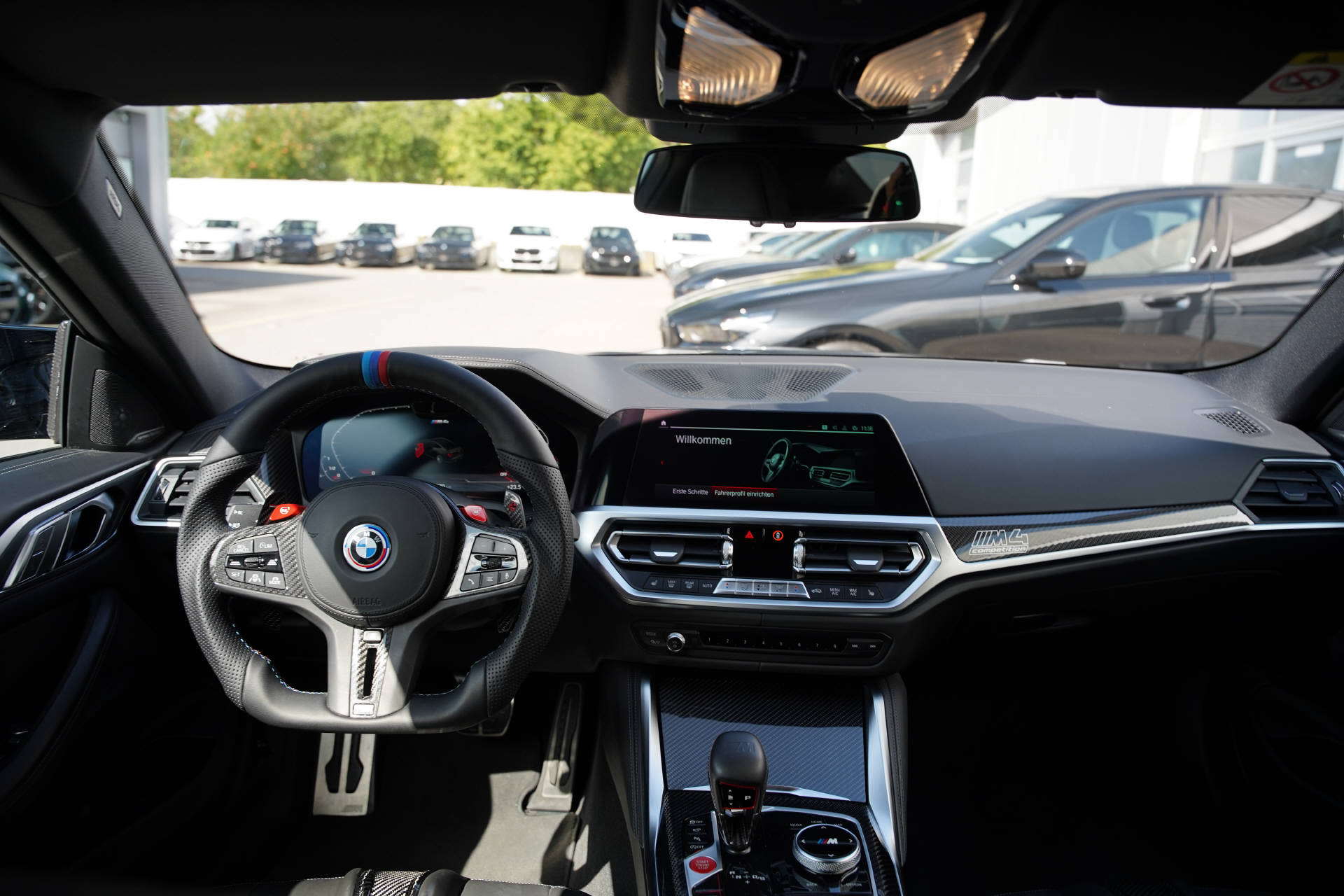 BMW M4 Coupé Competition M xDrive-image-11