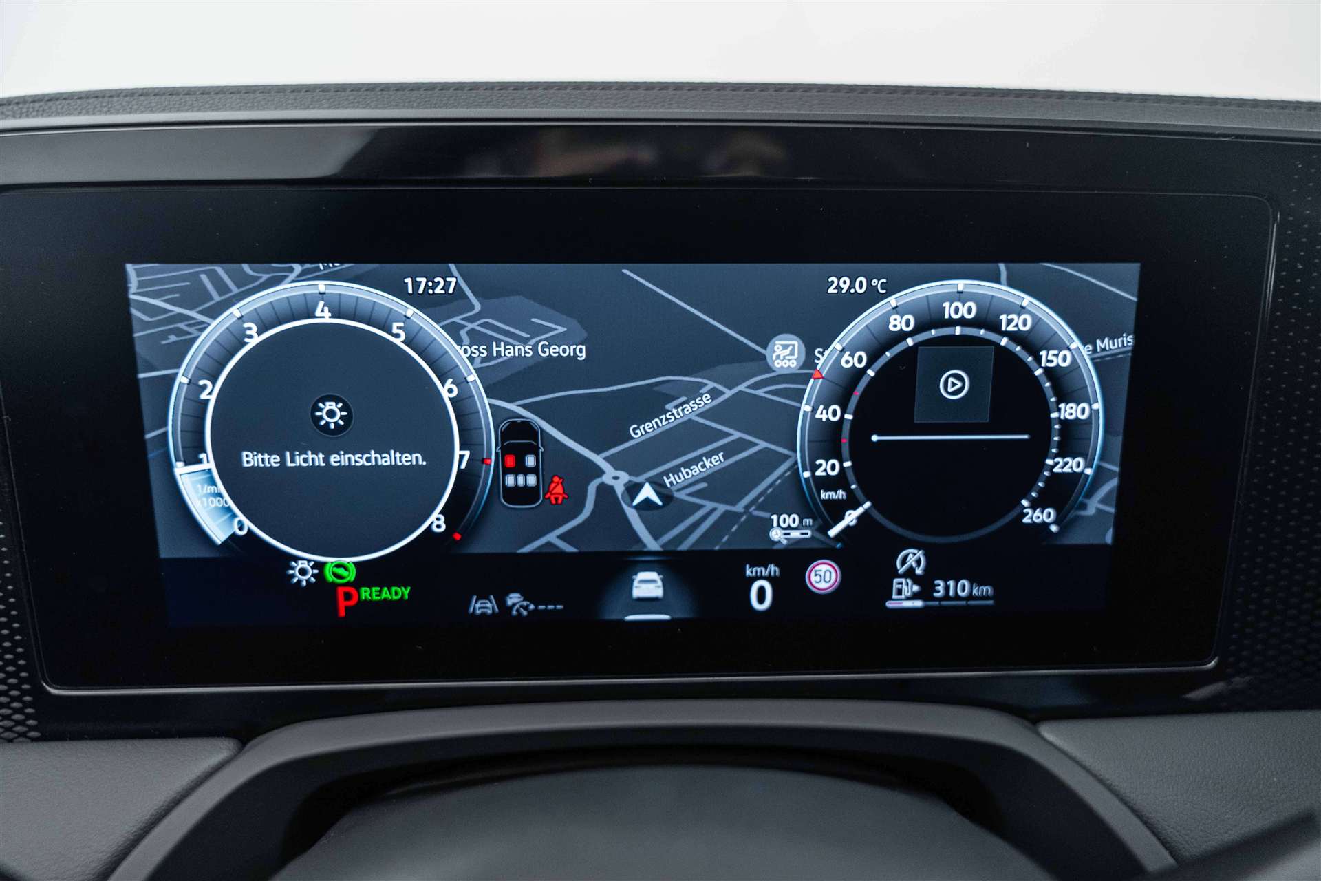 VW VW Passat Variant 1.5 eTSI evo2 Business DSG-image-29