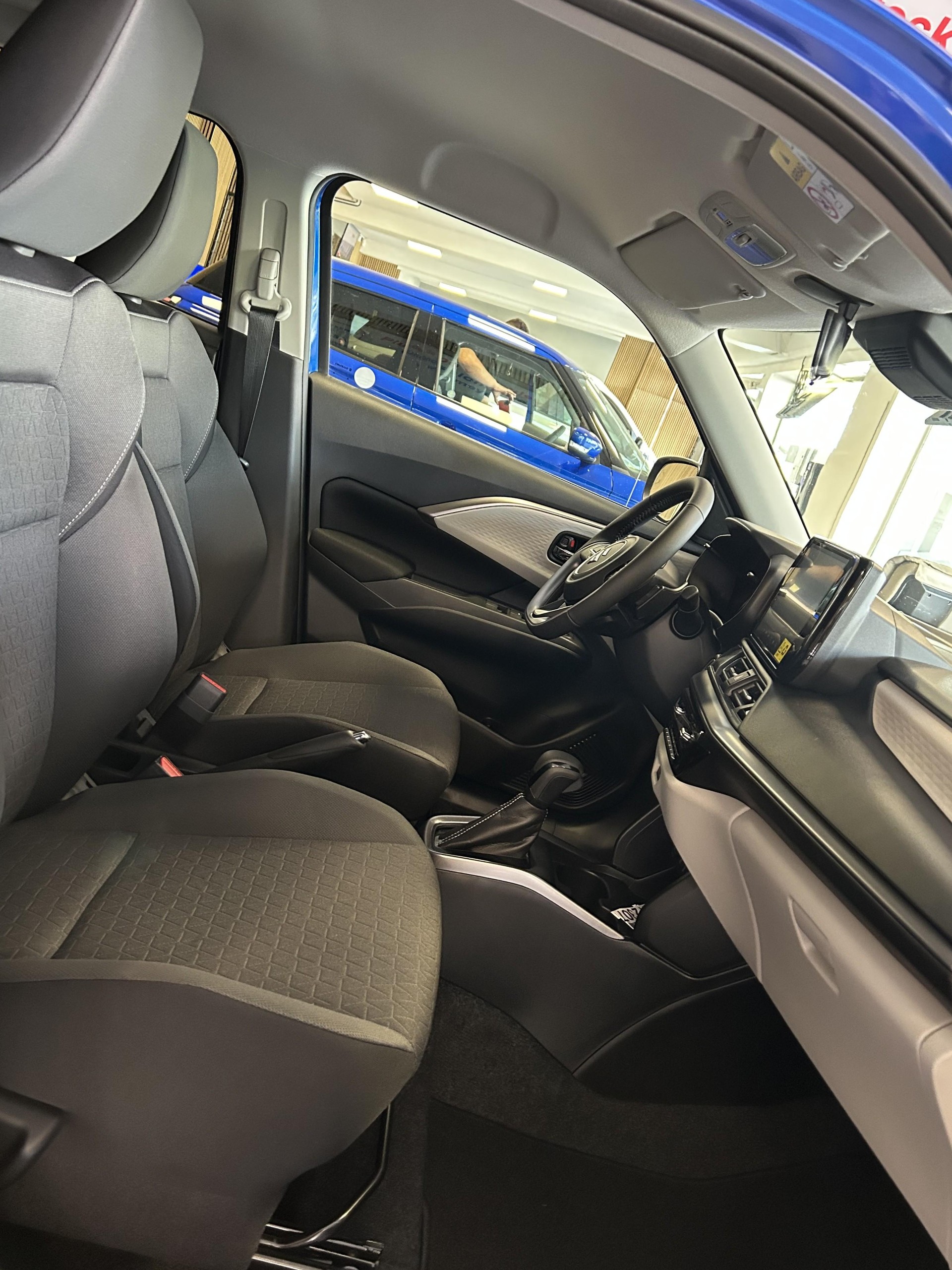 SUZUKI Swift 1.2 Compact Top Hybrid-image-13