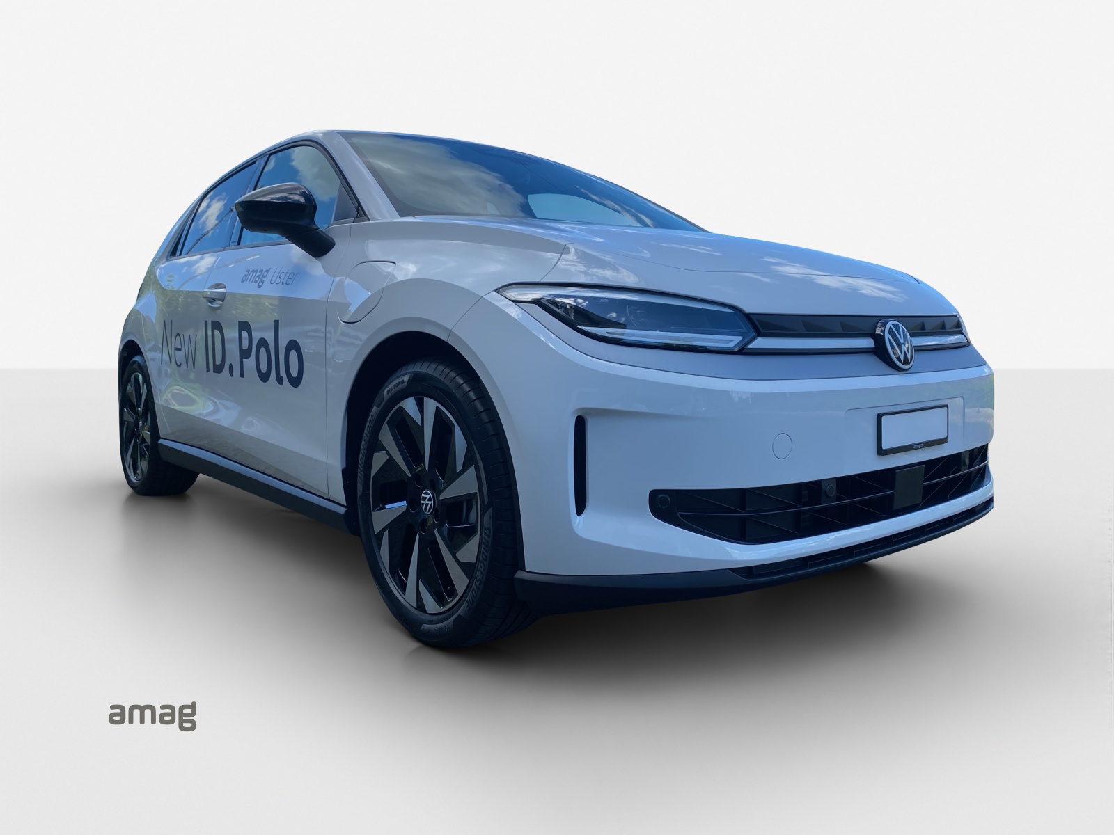 VW ID.Polo 52 kWh Life Edition One-image-5