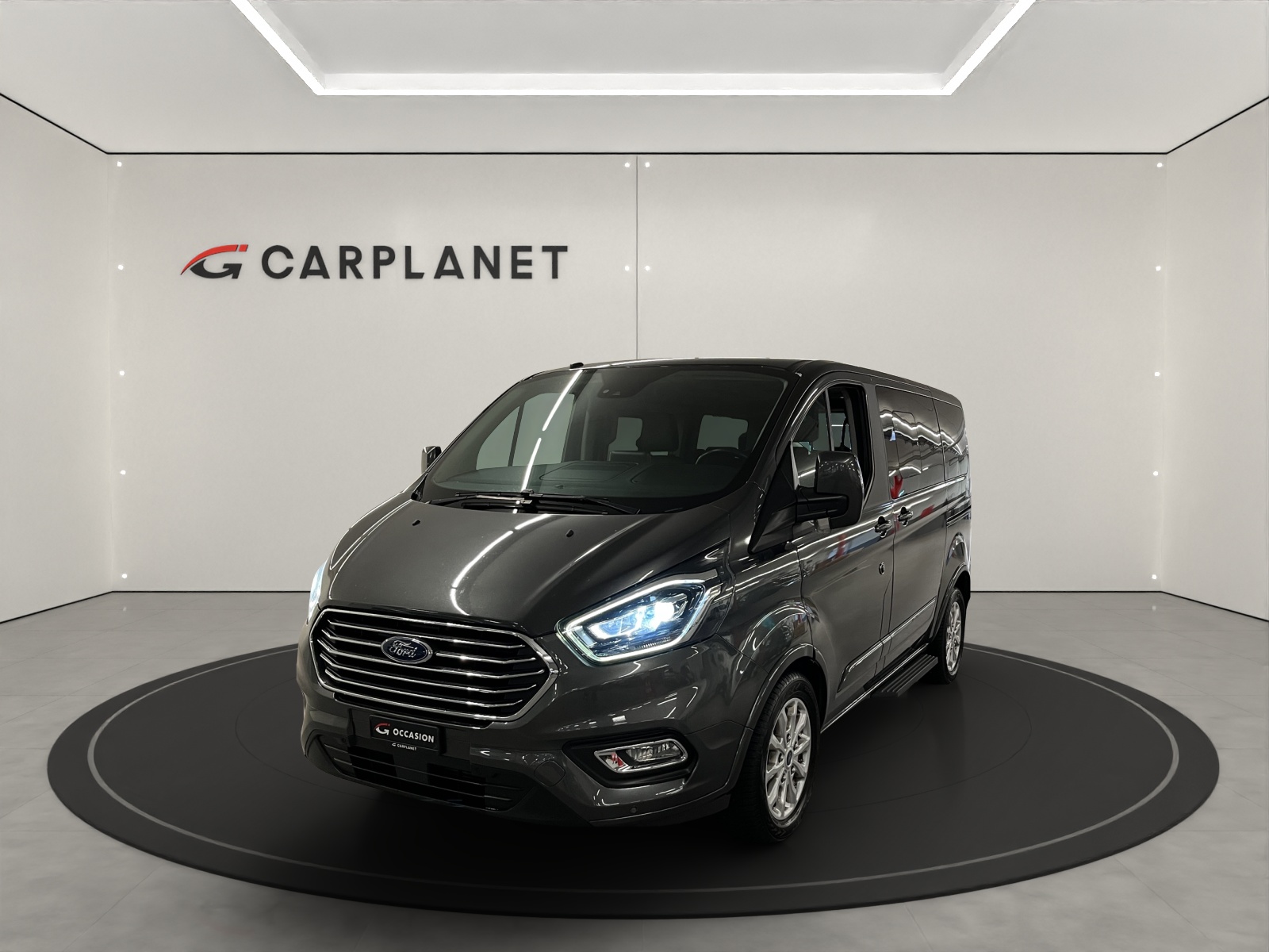 FORD Tourneo C Bus 310 L1 2.0 TDCi-image-0
