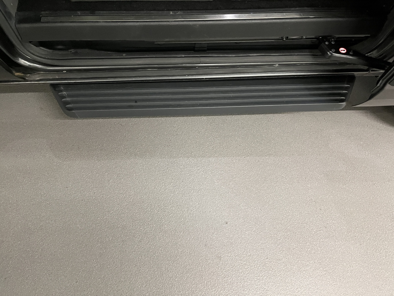 FORD Tourneo C Bus 310 L1 2.0 TDCi-image-14