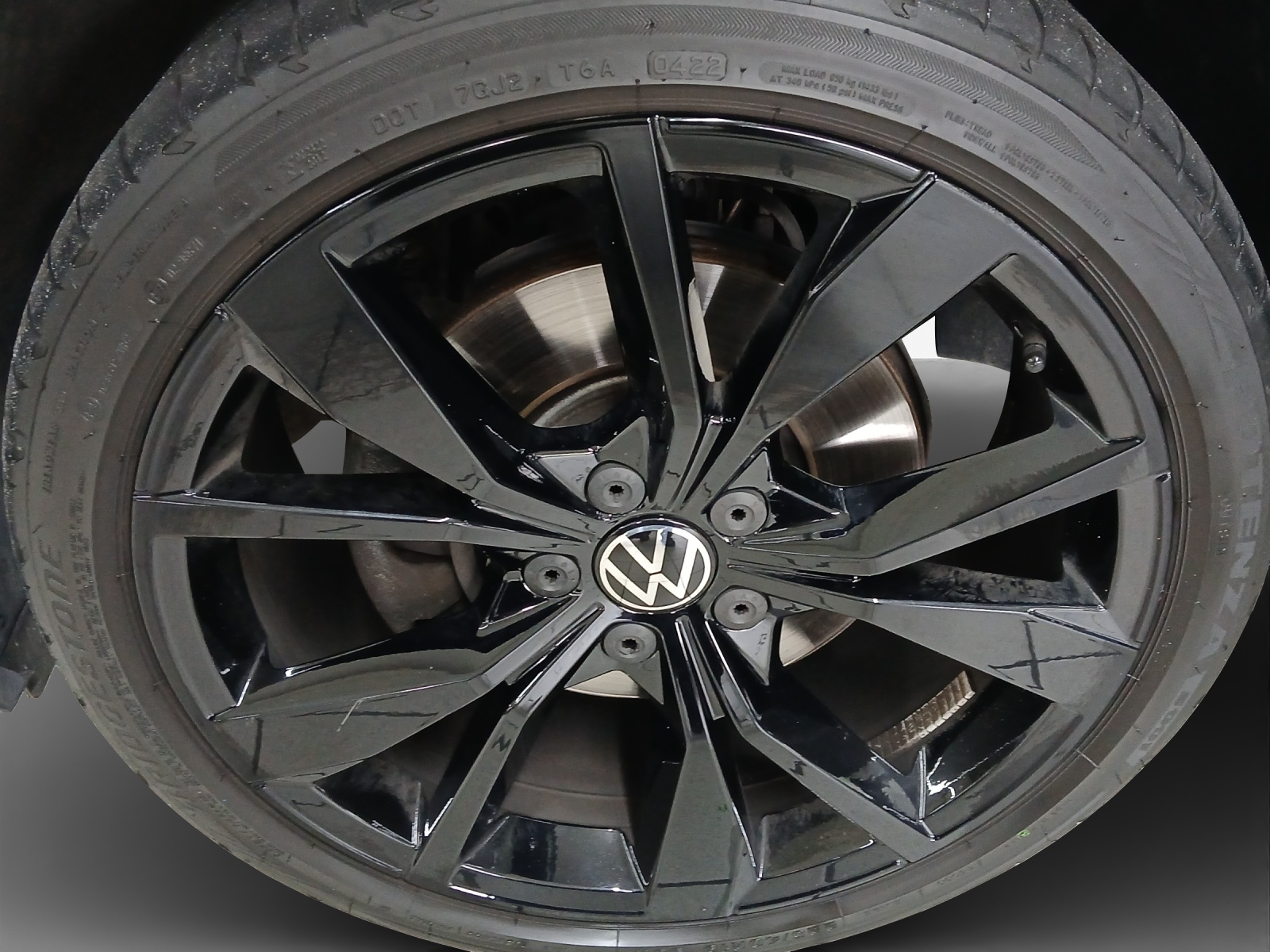VW T-Roc 2.0 TSI R-Line DSG 4Motion-image-13