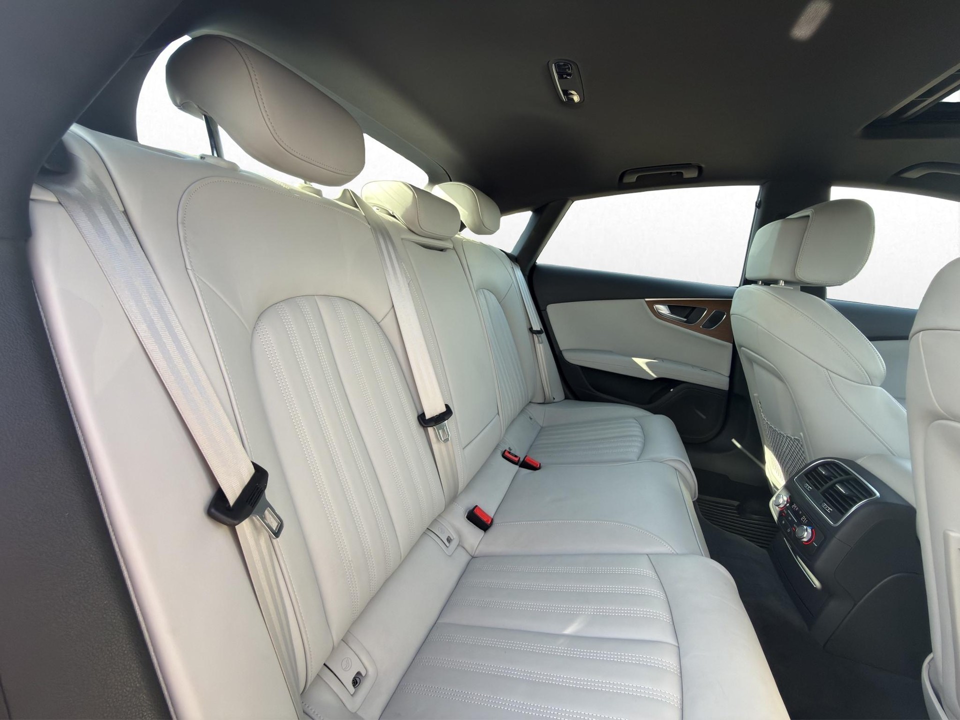 AUDI A7 Sportback 3.0 V6 TDI 320 quattro S-Line * HEAD-UP * NACHTSICHT * SCHIEBEDACH * PACK PREMIUM *-image-29