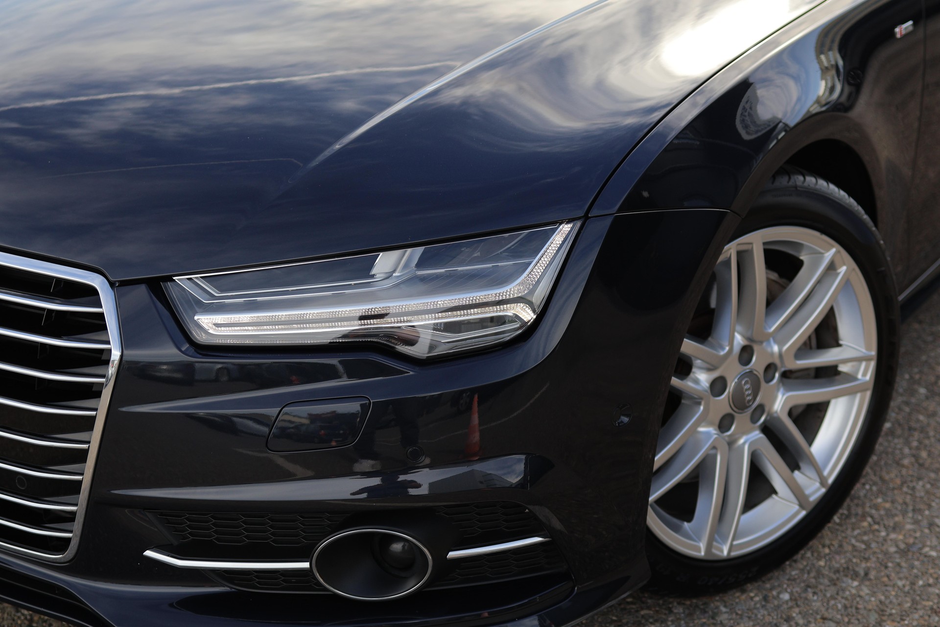 AUDI A7 Sportback 3.0 V6 TDI 320 quattro S-Line * HEAD-UP * NACHTSICHT * SCHIEBEDACH * PACK PREMIUM *-showroom-element-1