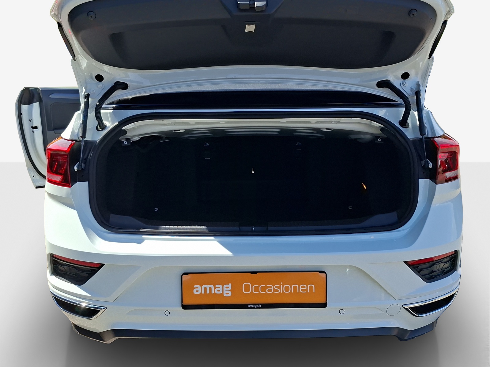 VW T-Roc Cabriolet 1.5 TSI EVO R-Line DSG-image-12