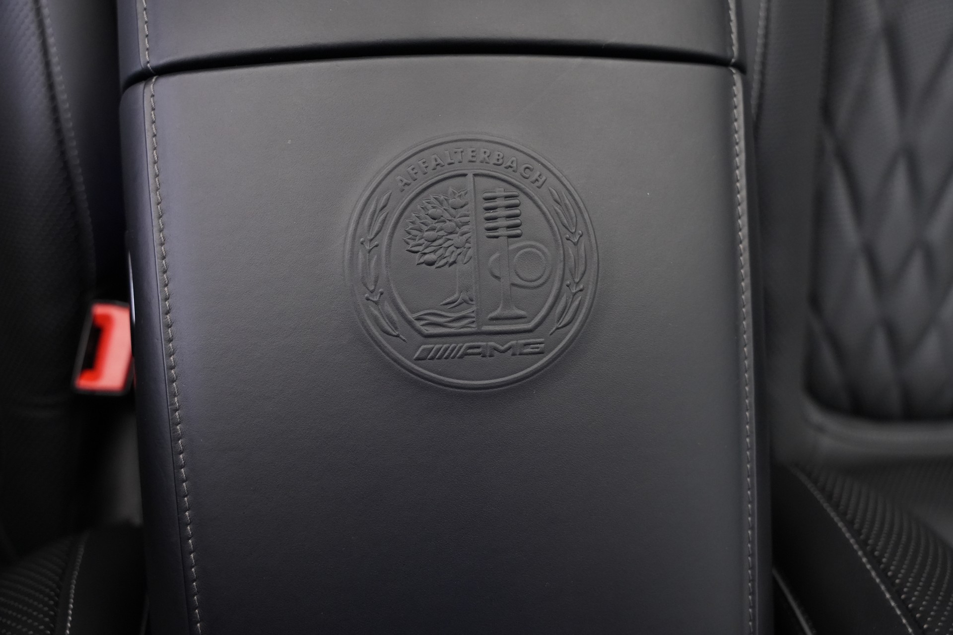 MERCEDES-BENZ S 63 AMG Coupé 4Matic Speedshift MCT *Keramik* *Burmester* *Standheizung*-image-32