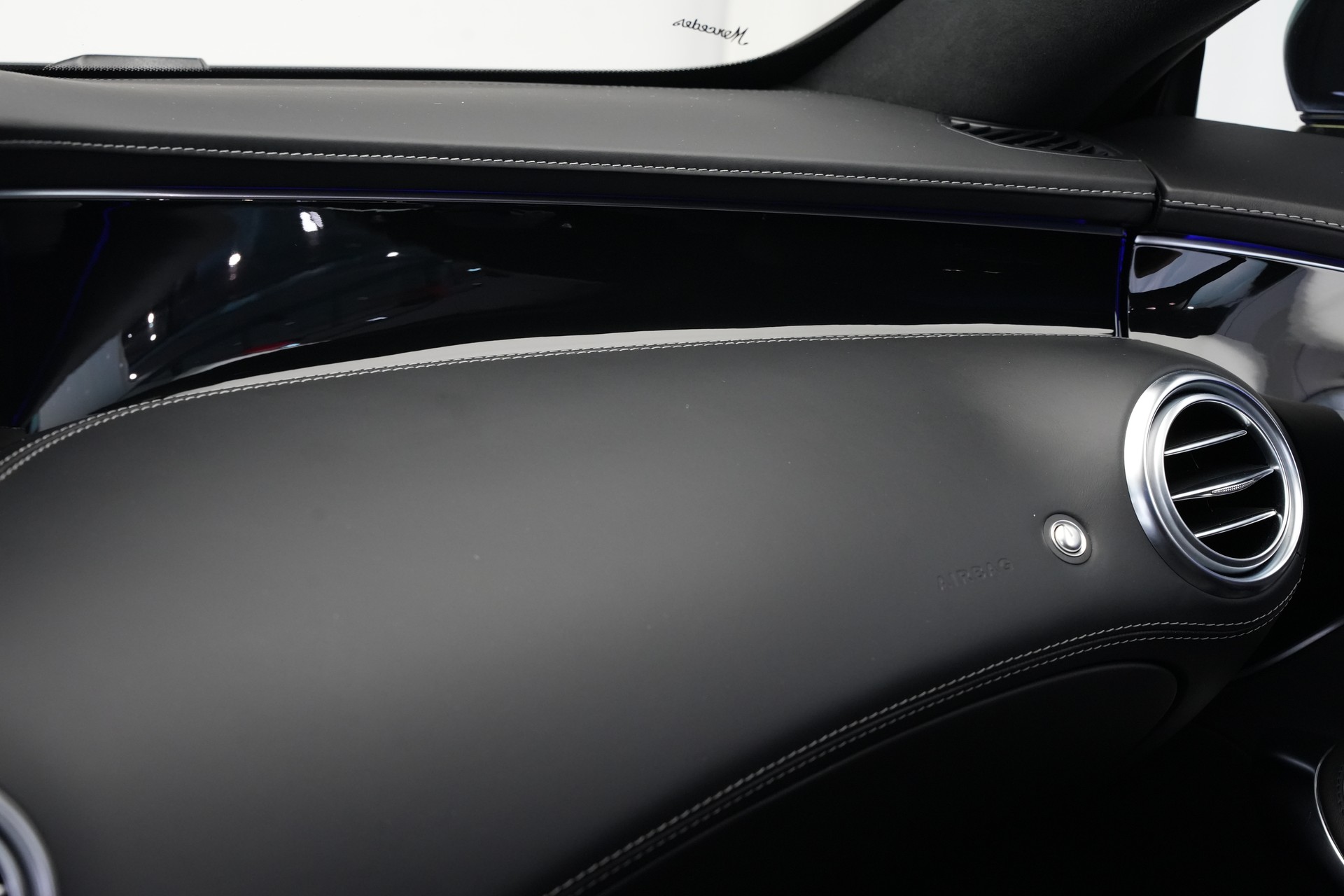 MERCEDES-BENZ S 63 AMG Coupé 4Matic Speedshift MCT *Keramik* *Burmester* *Standheizung*-image-33