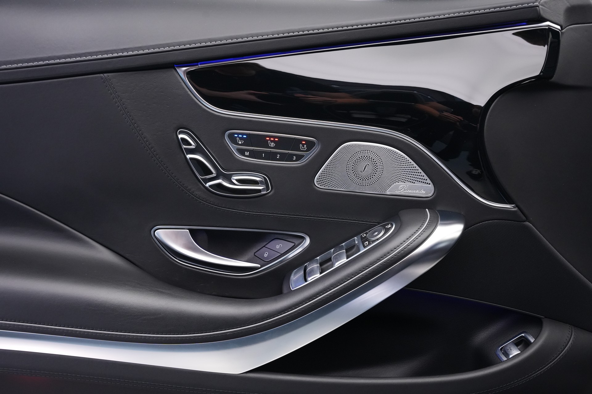 MERCEDES-BENZ S 63 AMG Coupé 4Matic Speedshift MCT *Keramik* *Burmester* *Standheizung*-image-26