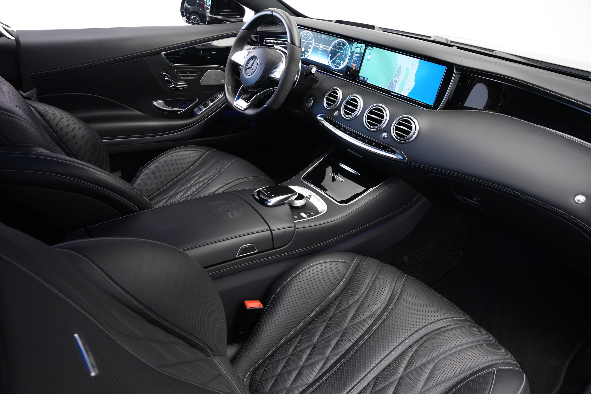 MERCEDES-BENZ S 63 AMG Coupé 4Matic Speedshift MCT *Keramik* *Burmester* *Standheizung*-image-11